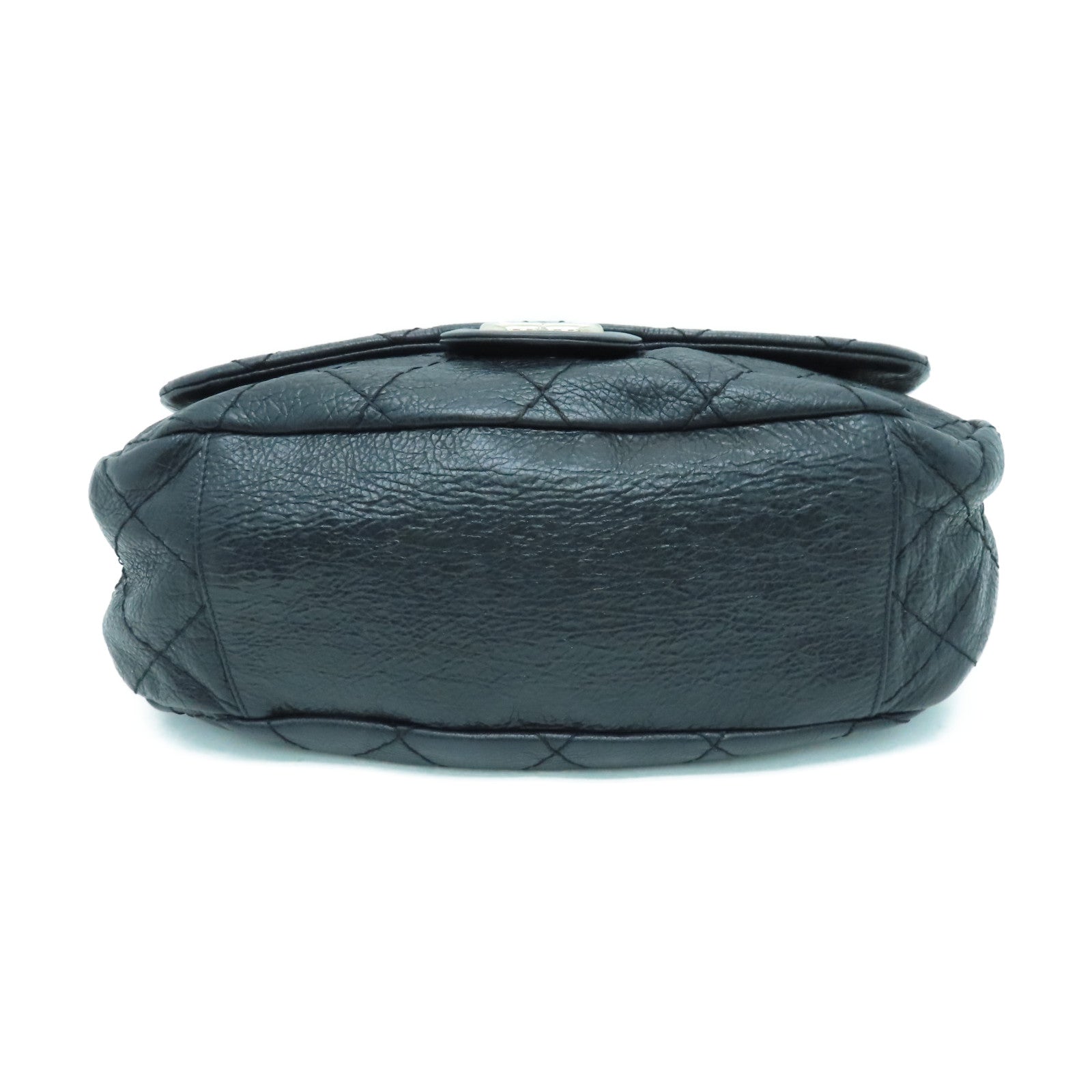 CHANEL 菱格牛皮皮革Shoulder Bag银扣肩背袋黑色