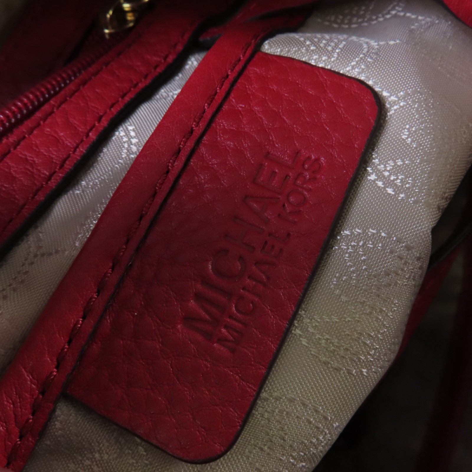 Michael Kors 皮革Bucket Bag金扣肩背袋紅色/黑色