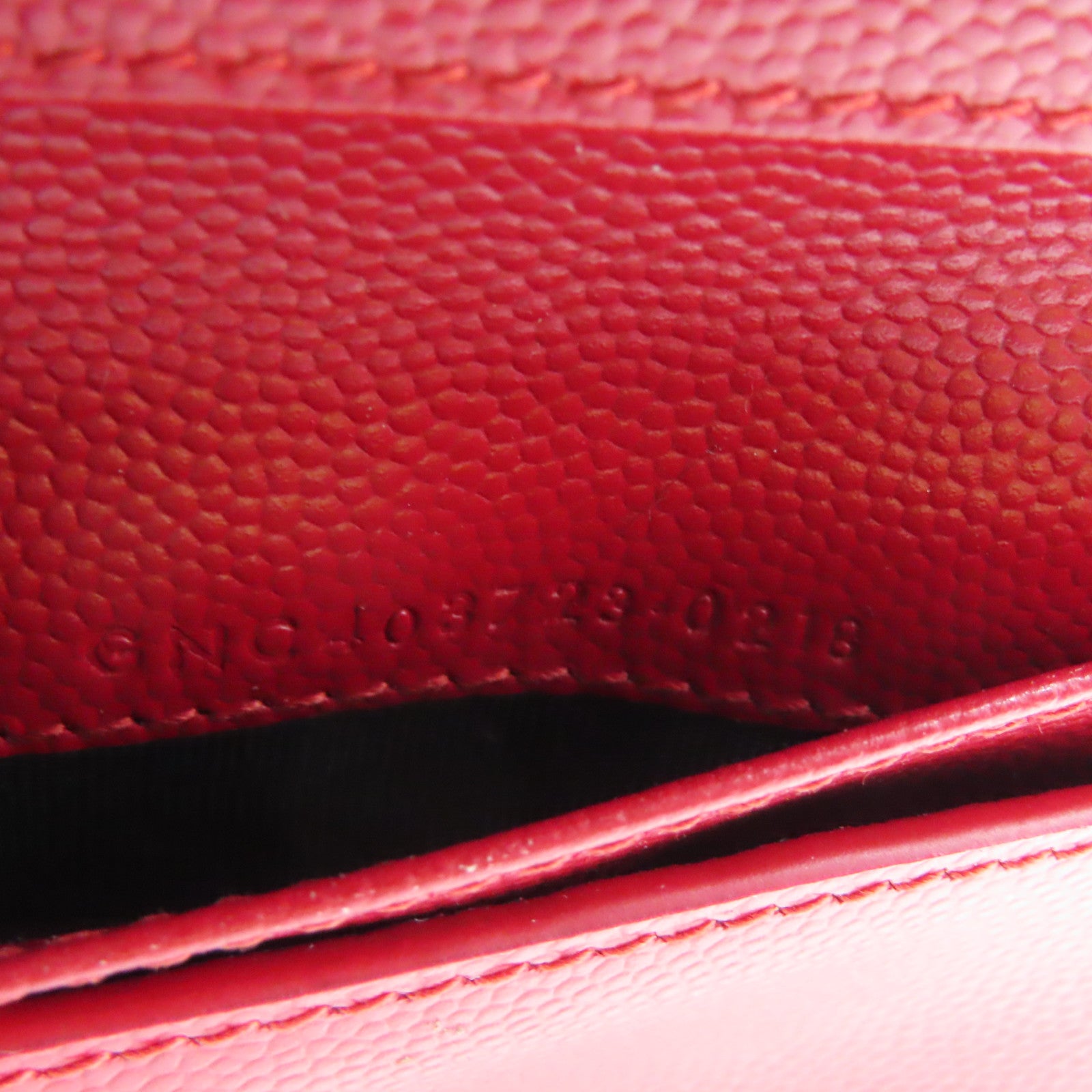 SAINT LAURENT 斜纹牛皮皮革Wallet金扣钱包红色