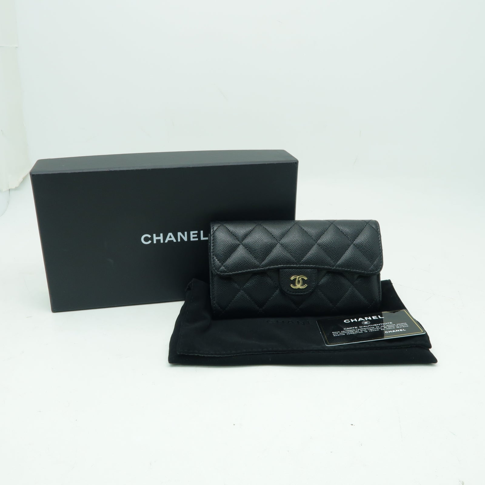 CHANEL 菱格Caviar皮革Wallet金扣錢包黒色
