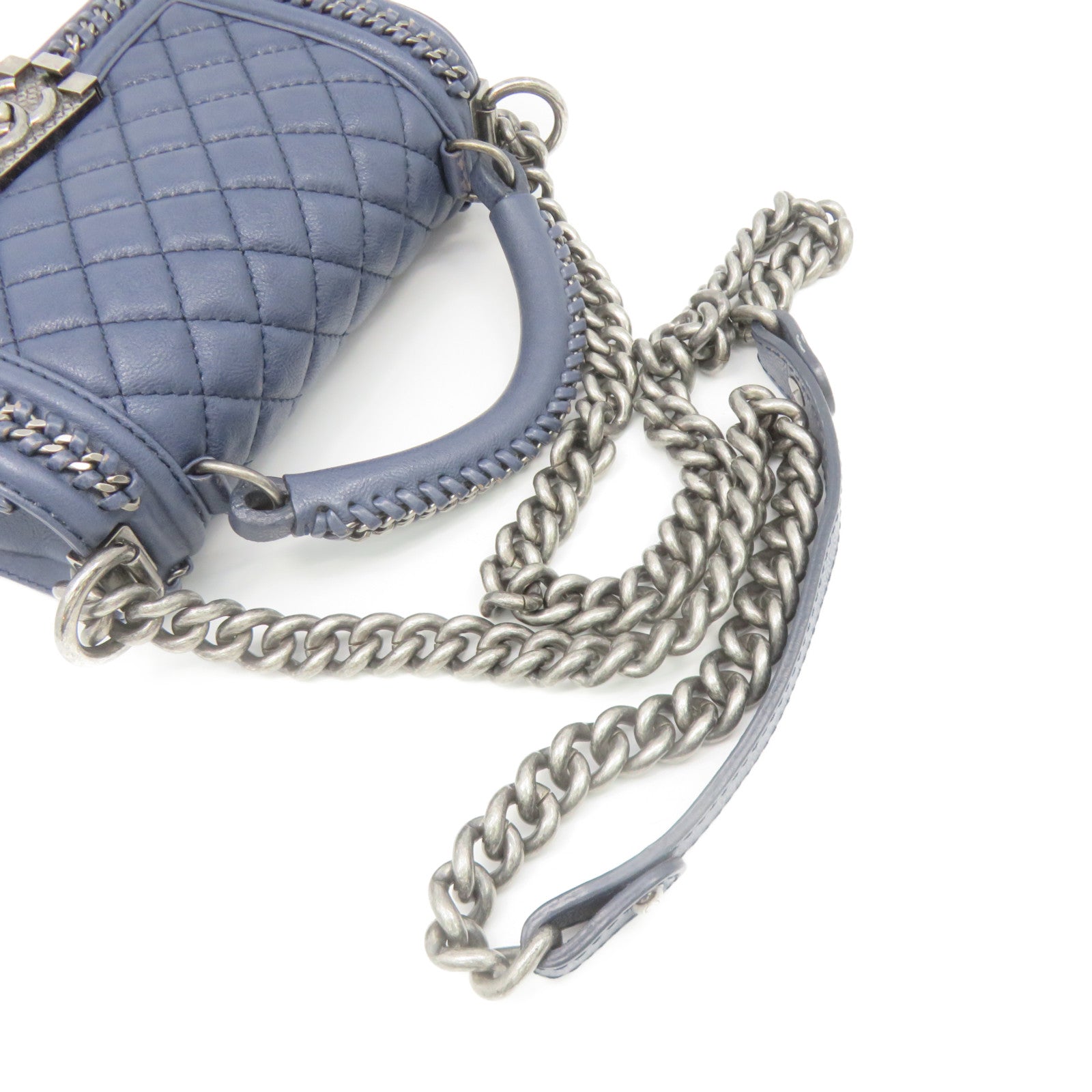 CHANEL Rhombus Leather Boy Chanel Chain Shoulder Bag Silver Buckle Chain Belt Handle Shoulder Bag Blue