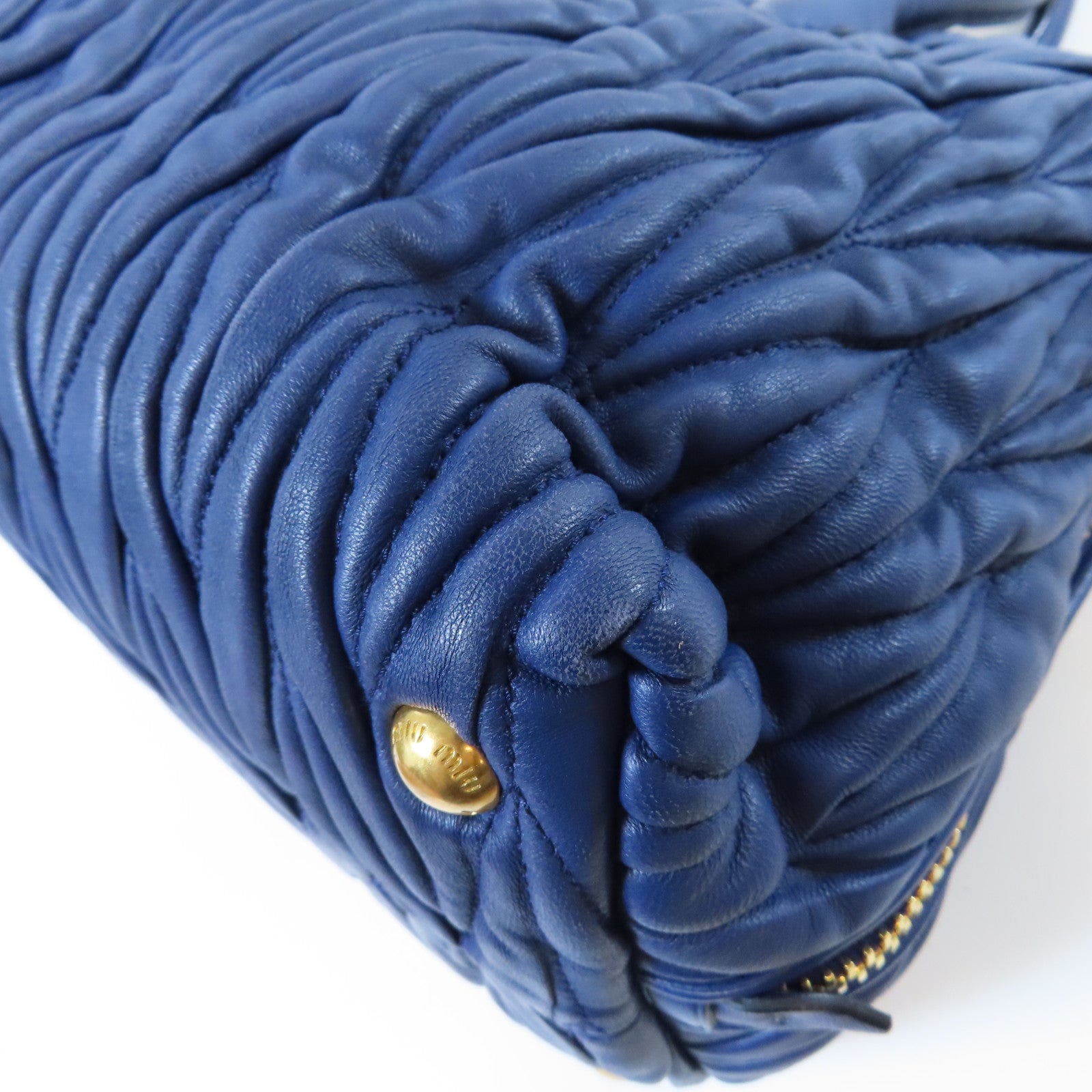 Miu Miu 牛皮皮革Handbag金扣手挽袋藍色