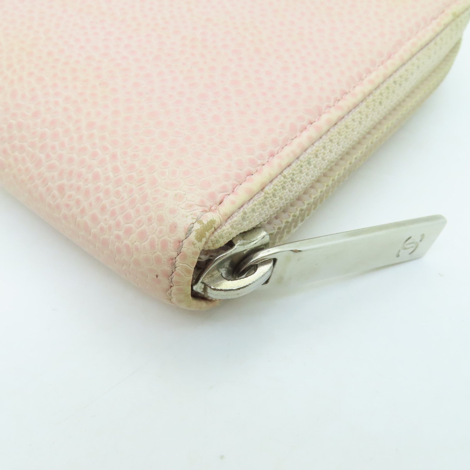 CHANEL Caviar Leather Zipper Long Wallet Silver Buckle Long Wallet Pink