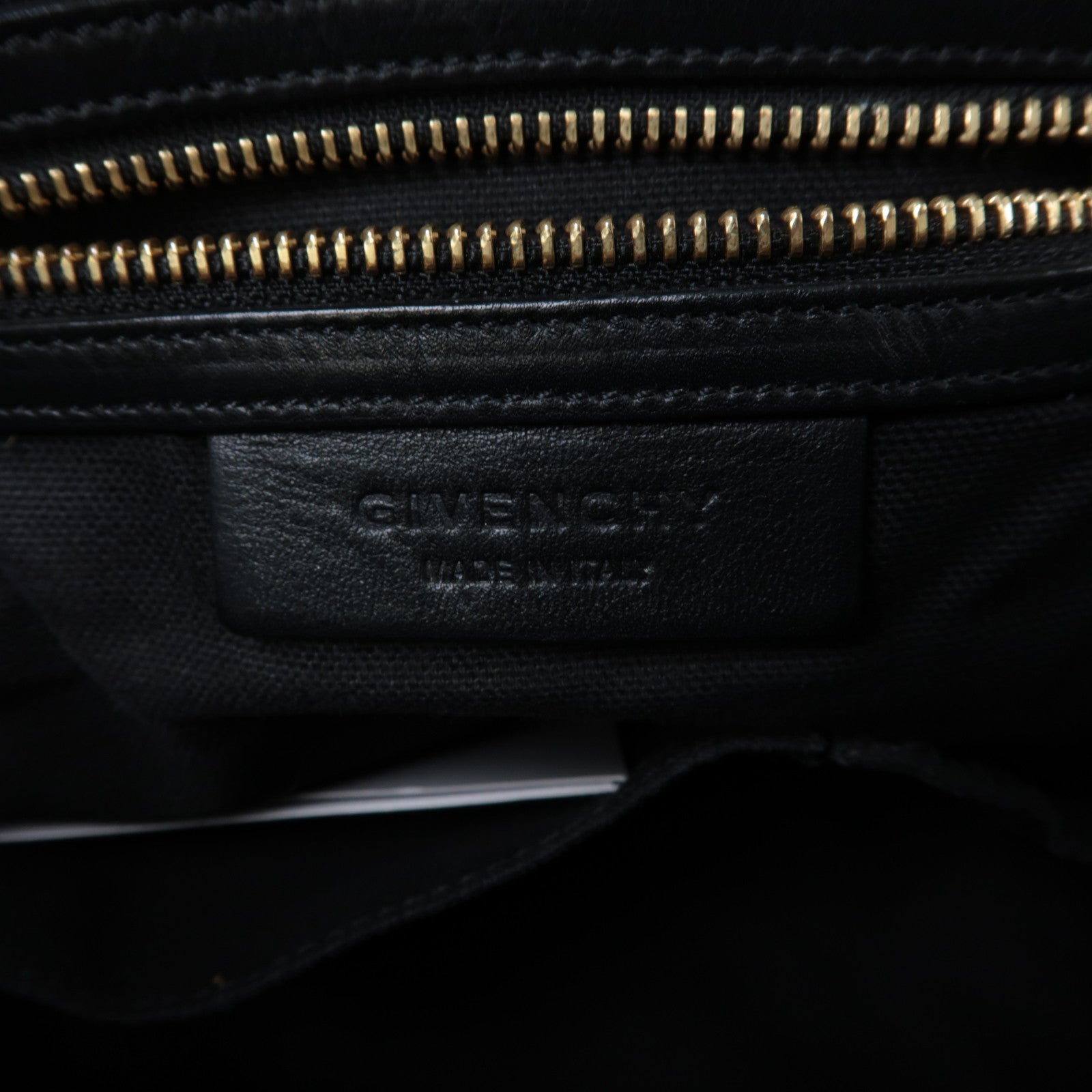 GIVENCHY 牛皮皮革Pandora金扣手挽肩背兩用袋黑色
