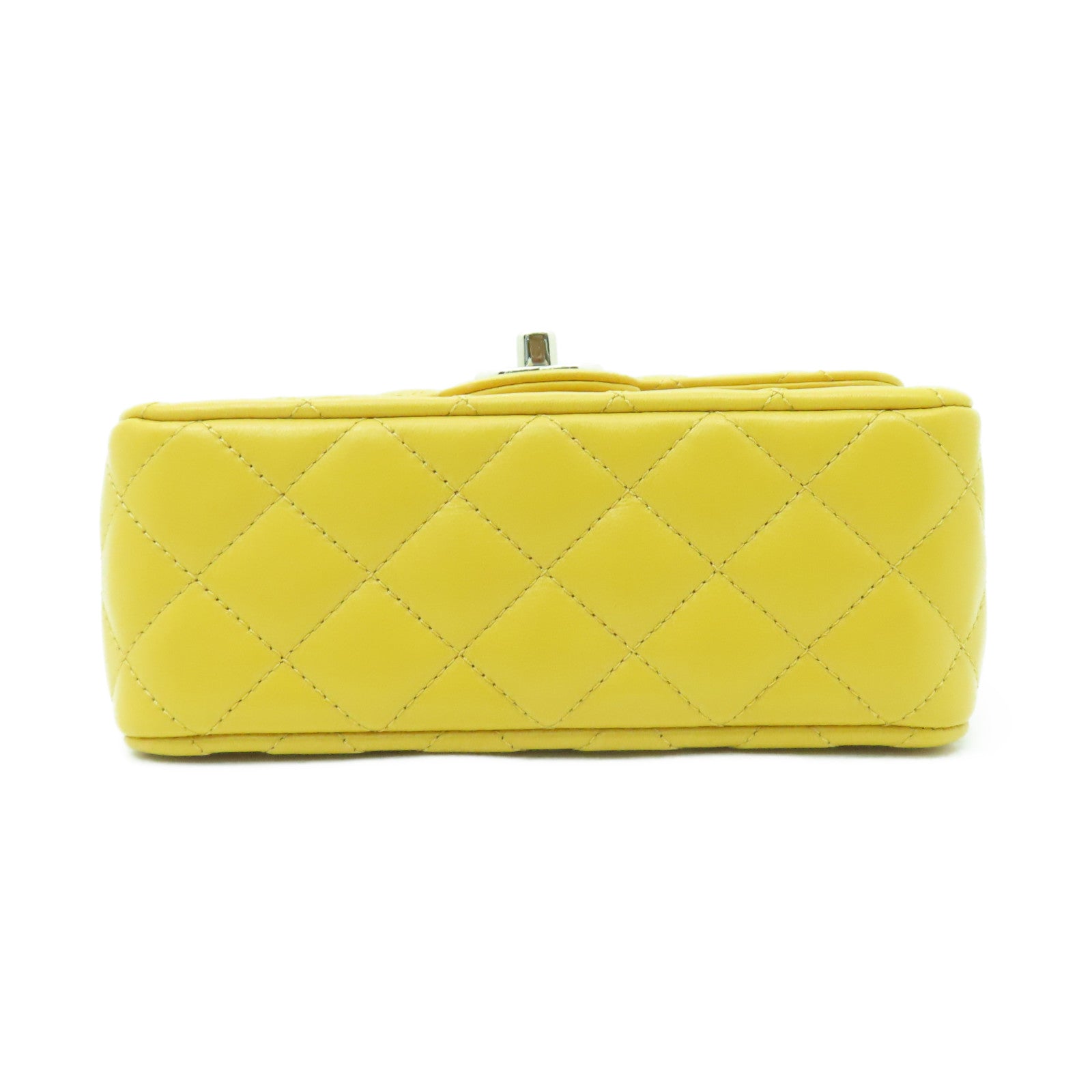 CHANEL 菱格羊皮皮革Chain Shoulder金扣鏈帶肩背袋黃色