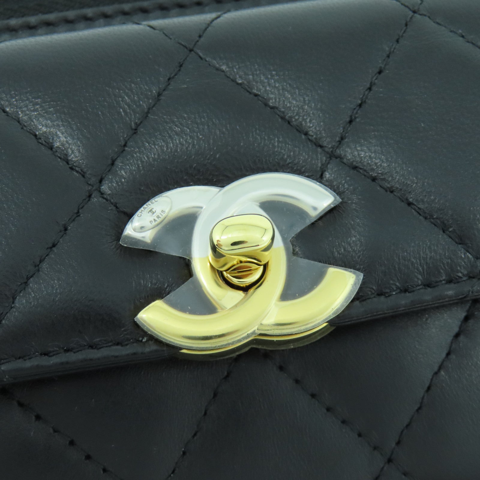 CHANEL 菱格羊皮皮革Waist Bag金扣/銀扣腰包黑色