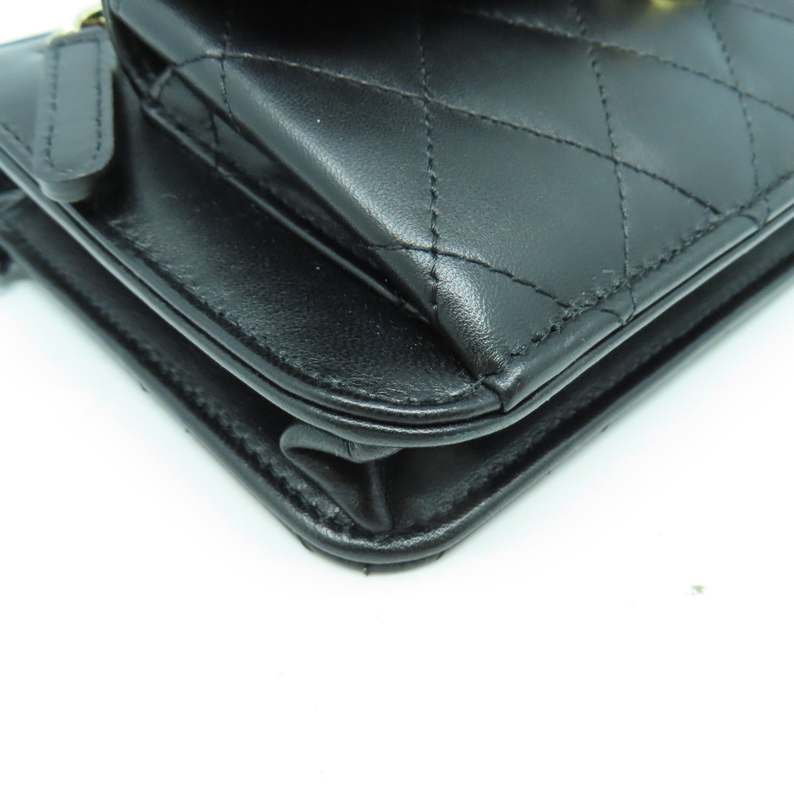 CHANEL 菱格羊皮皮革Waist Bag金扣/銀扣腰包黑色