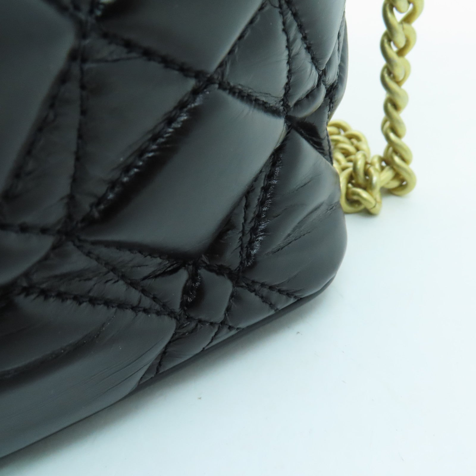 CHANEL cowhide leather Hobo Bag gold buckle handle shoulder bag black