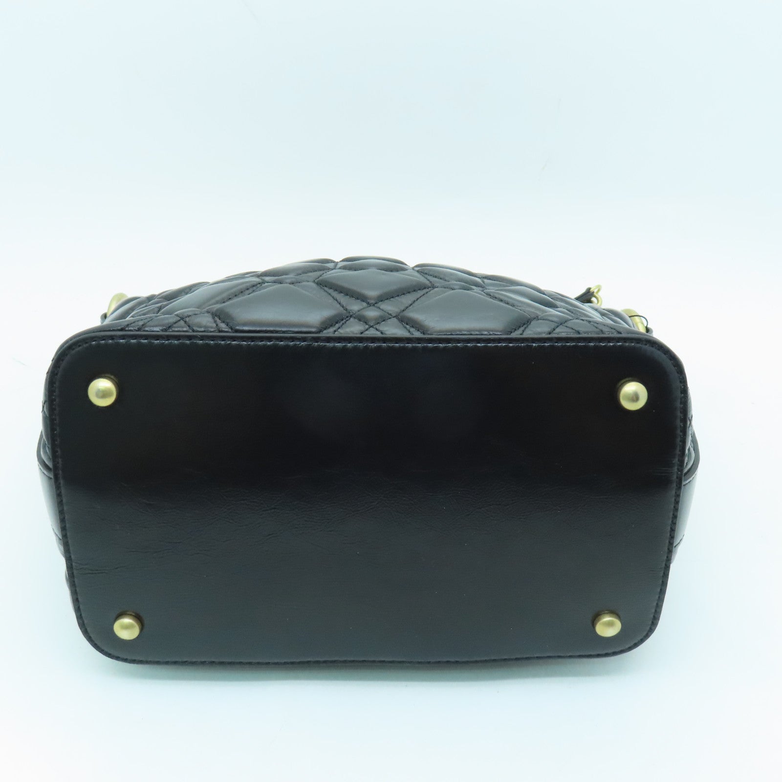 CHANEL cowhide leather Hobo Bag gold buckle handle shoulder bag black