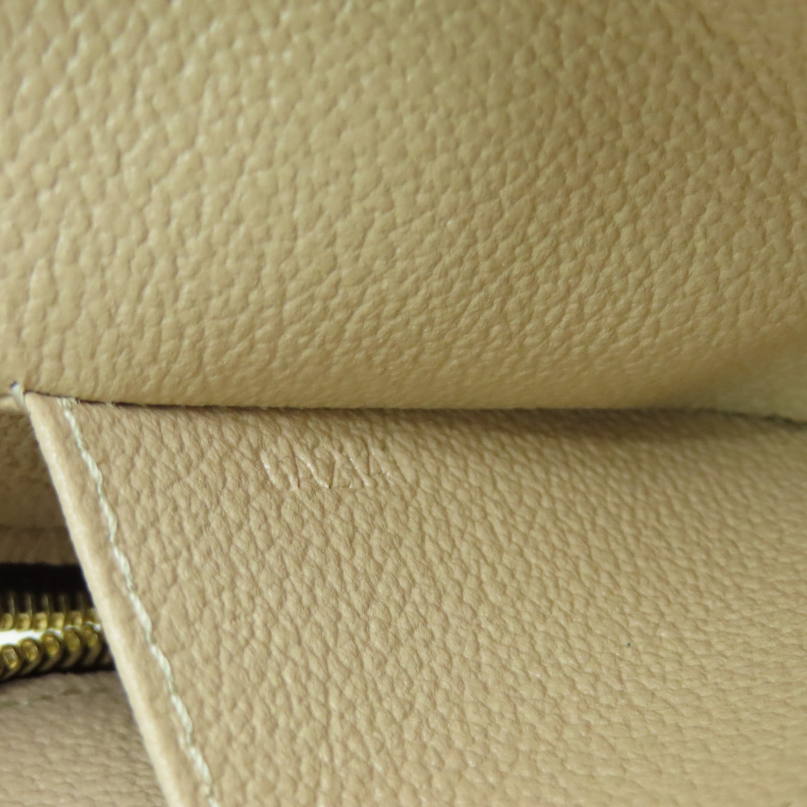 LOUIS VUITTON Monogram Cosmetic Pouch金扣手拿包啡色