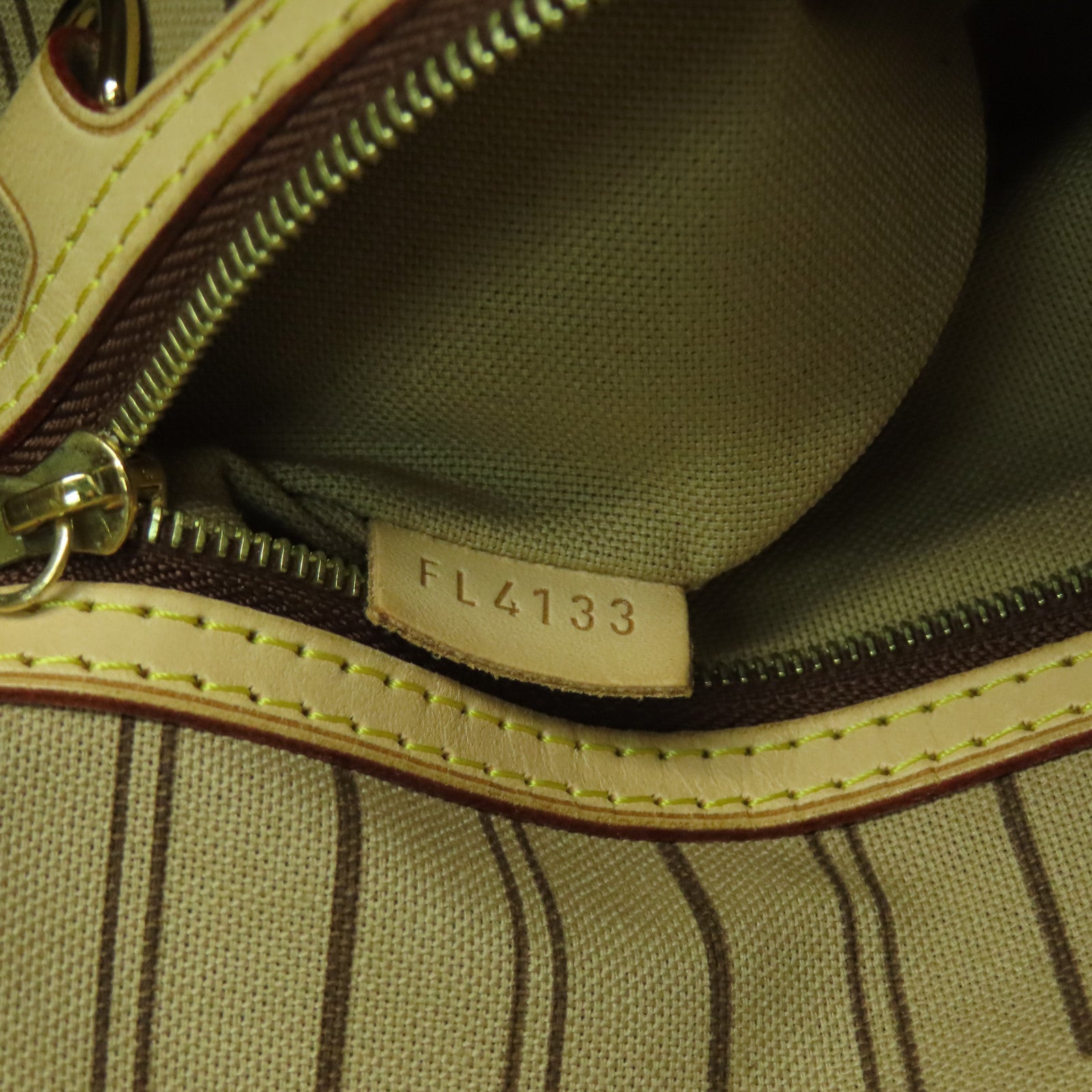 LOUIS VUITTON Monogram Delightful MM金扣肩背袋啡色