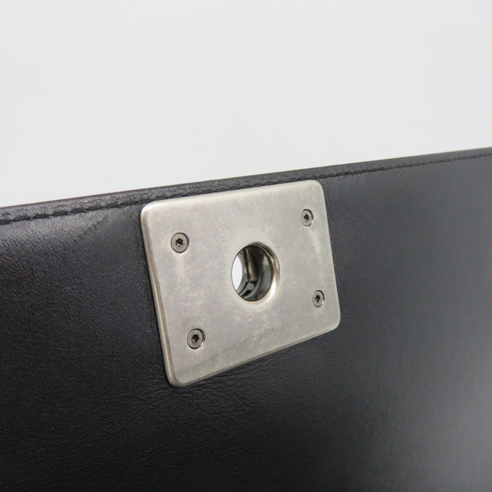 CHANEL rhombic cowhide leather Boy Chanel Chain Shoulder Bag silver buckle chain shoulder bag black