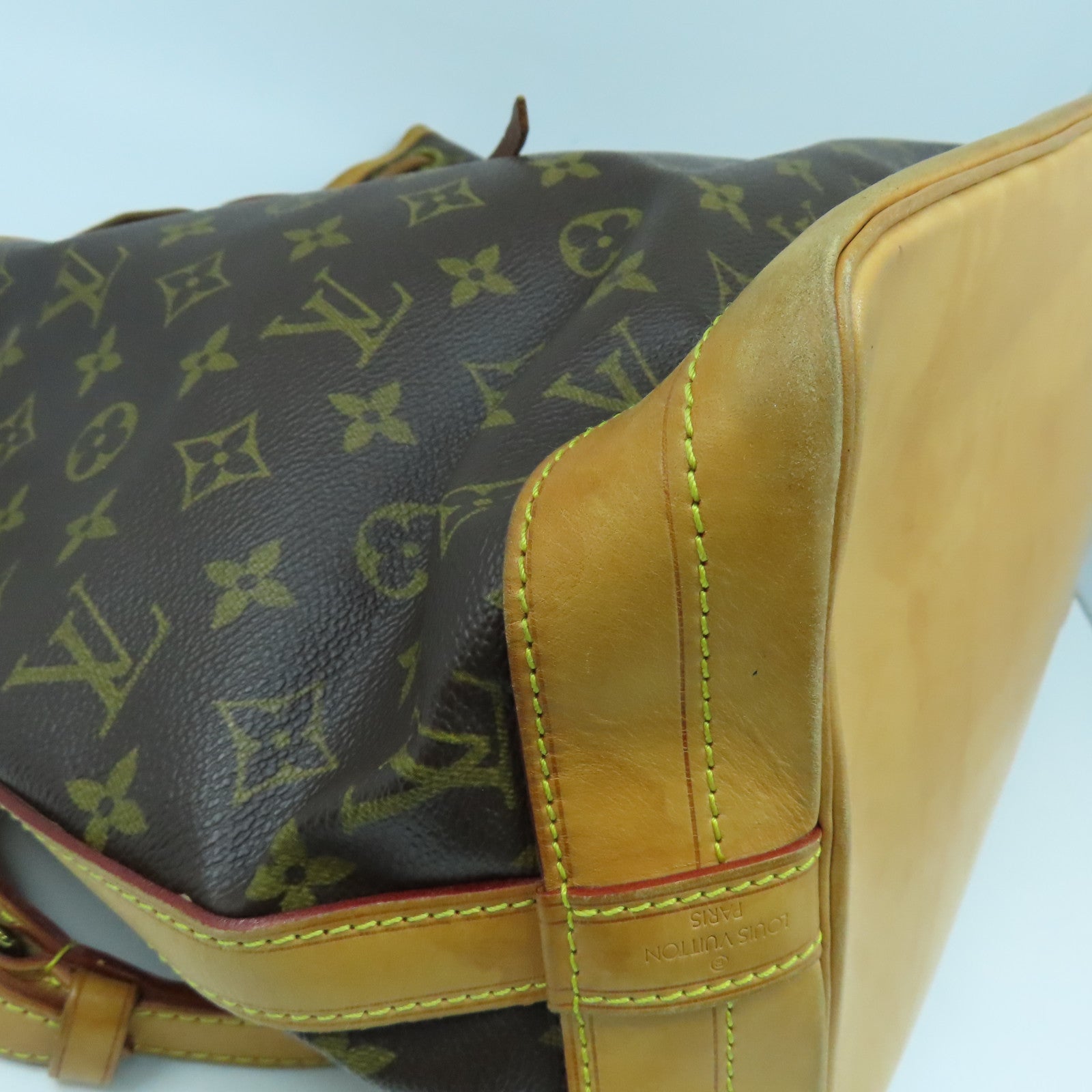 LOUIS VUITTON Monogram Noe金扣肩背袋啡色