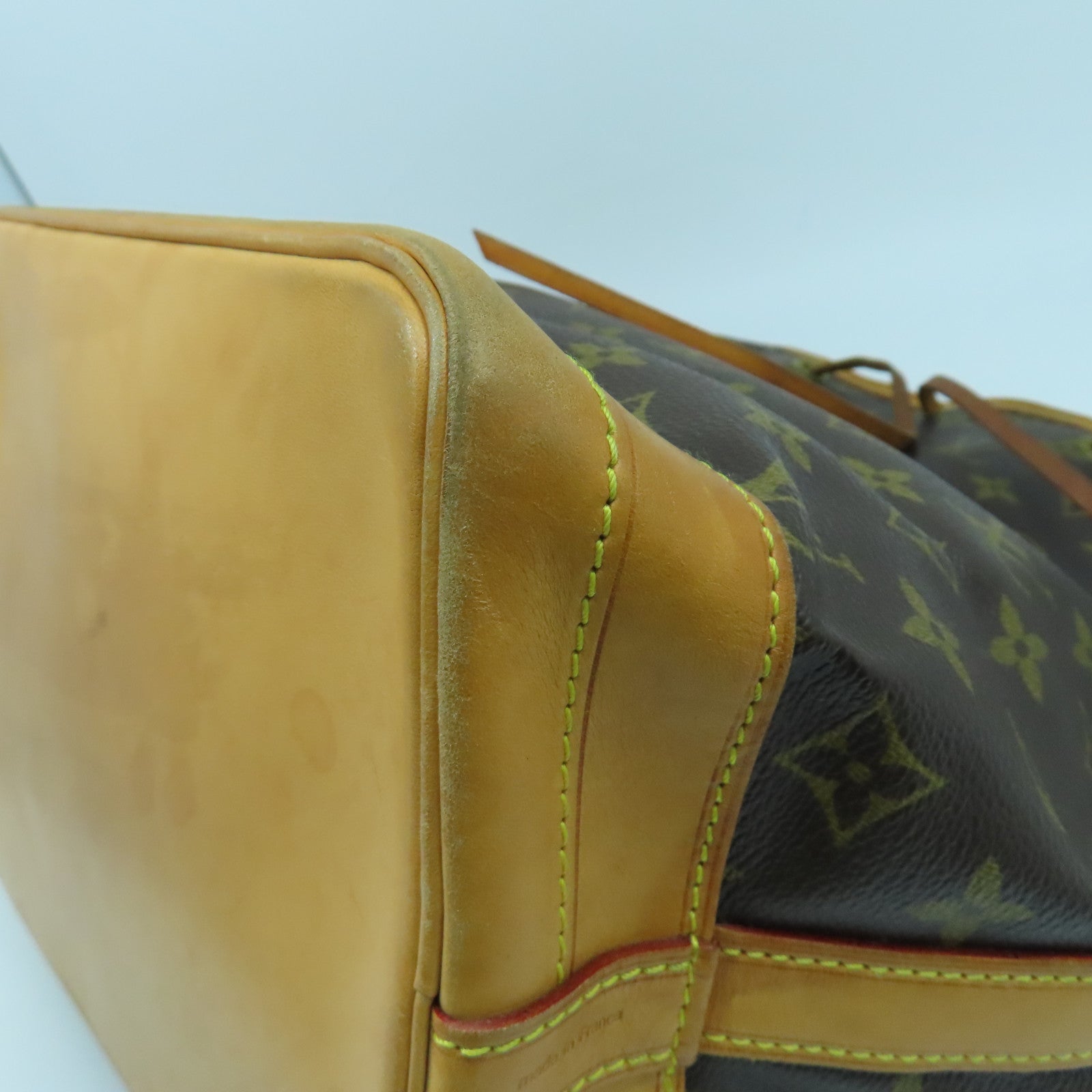 LOUIS VUITTON Monogram Noe金扣肩背袋啡色