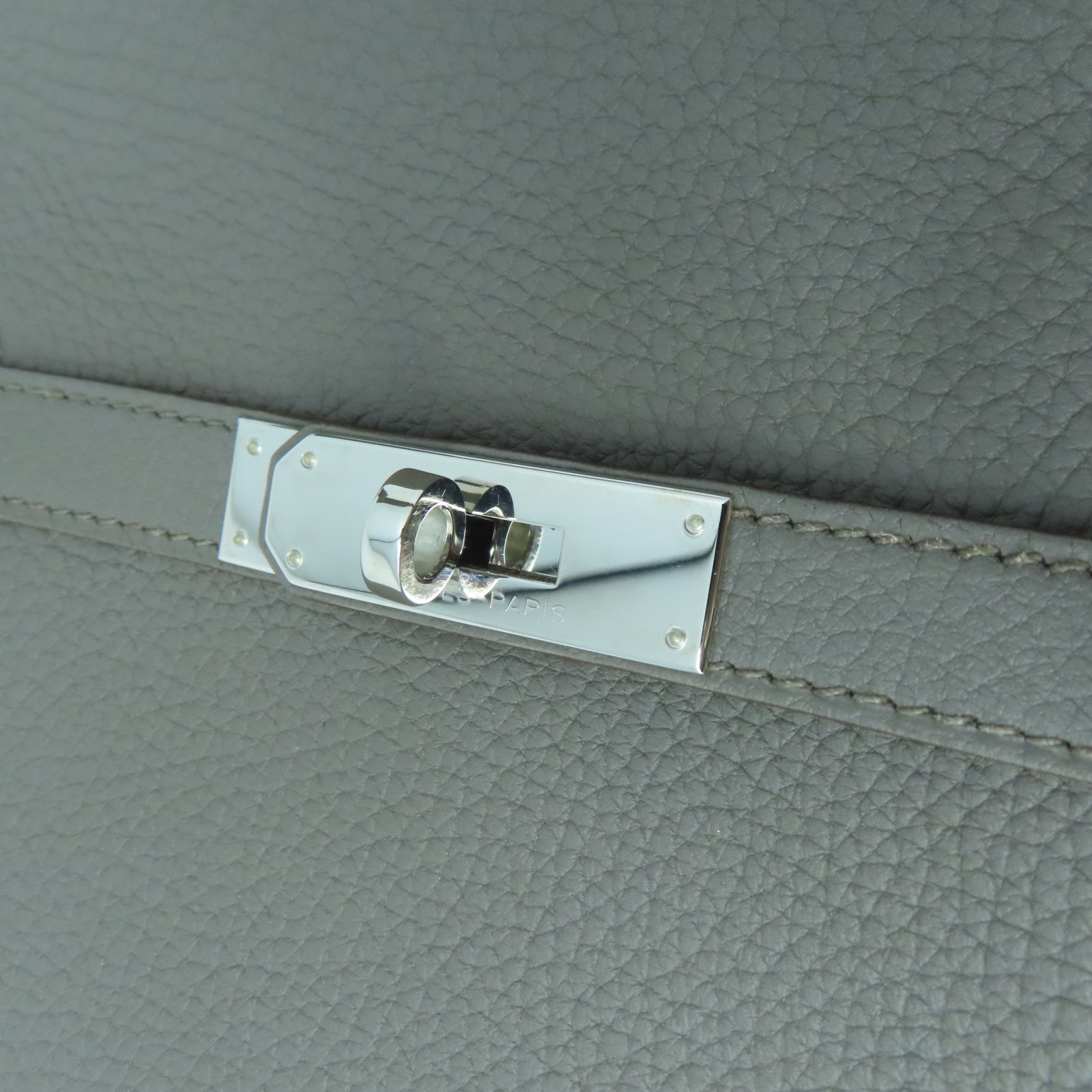 HERMES Taurillon Clemence皮革Jypsiere 28銀扣肩背袋錫器灰色