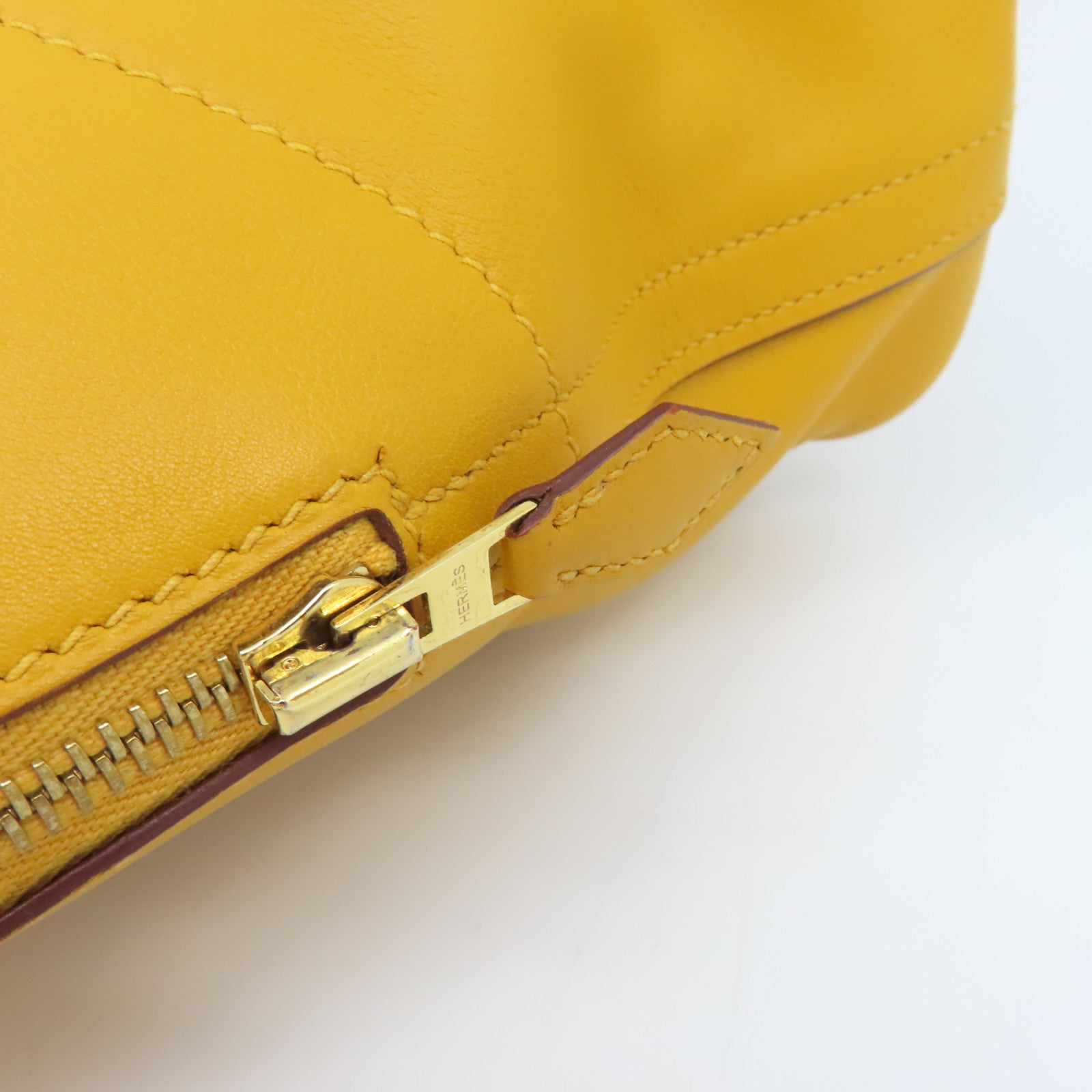 HERMES Swift Leather Bolide 27 Gold Buckle Handle Shoulder Bag Yellow