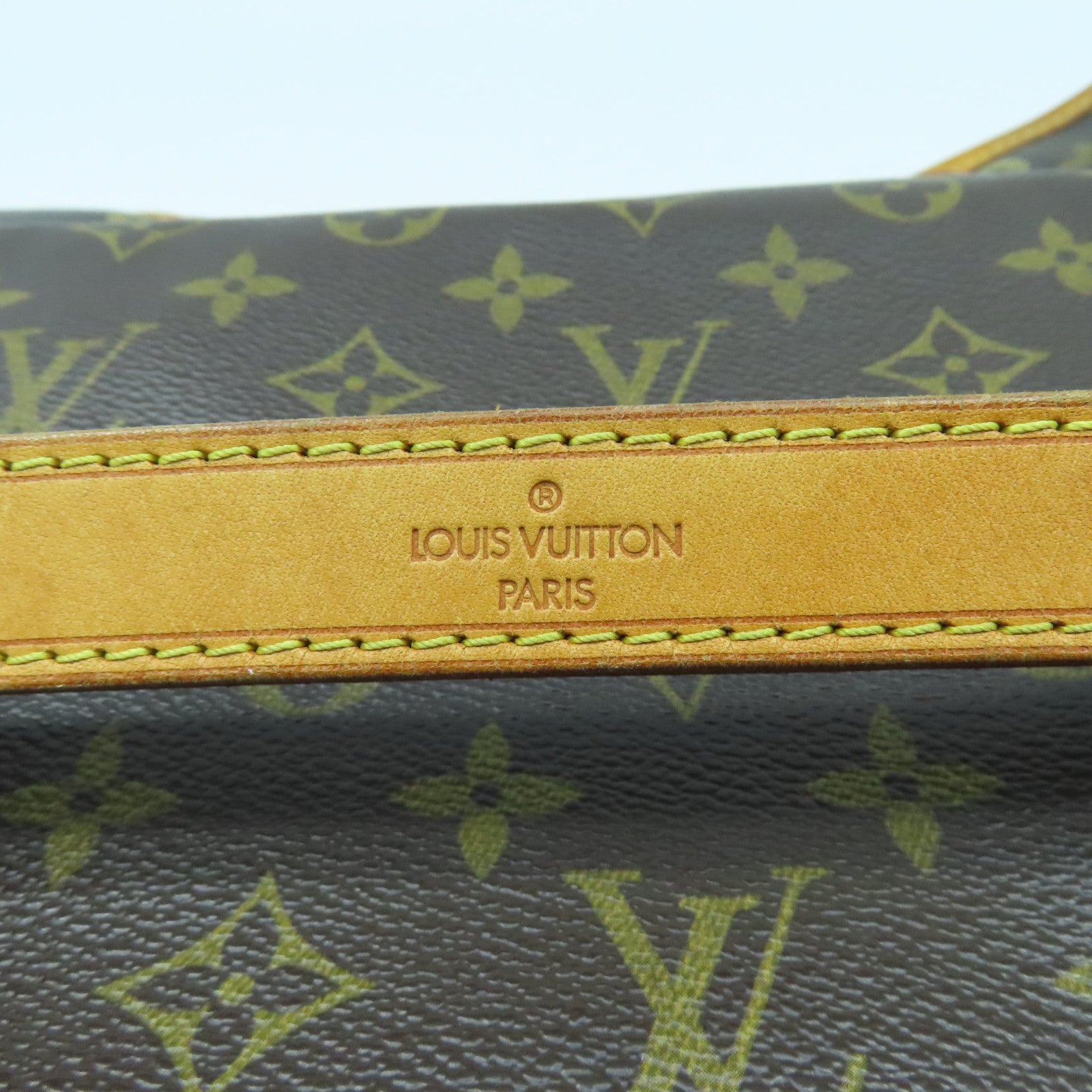 LOUIS VUITTON Monogram Noe金扣肩背袋啡色