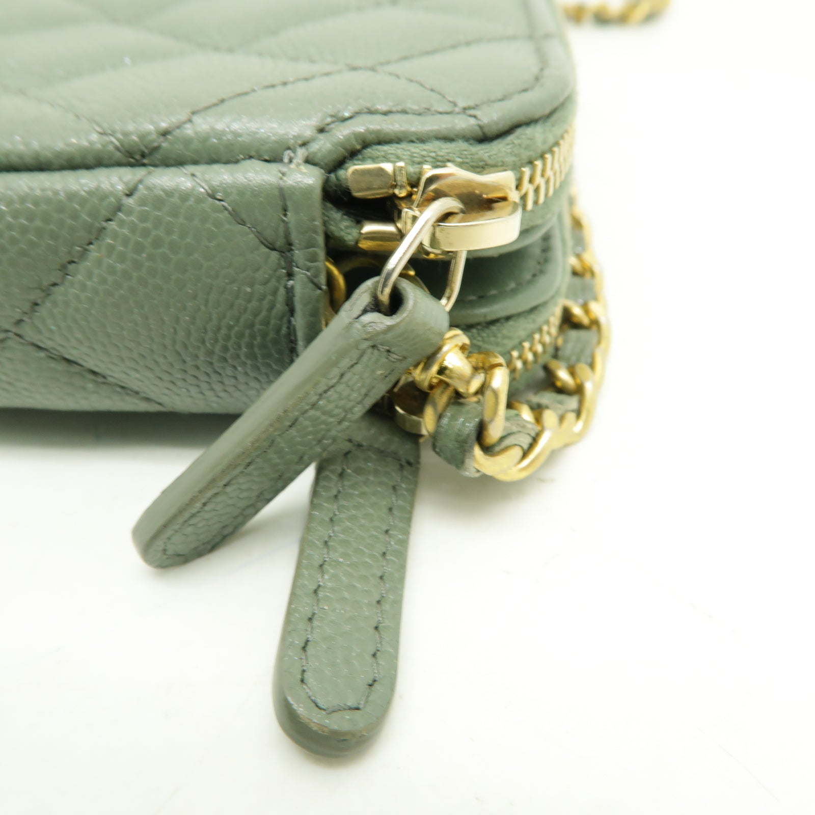 CHANEL 菱格Caviar皮革Chain Shoulder Bag金扣鏈帶肩背袋綠色