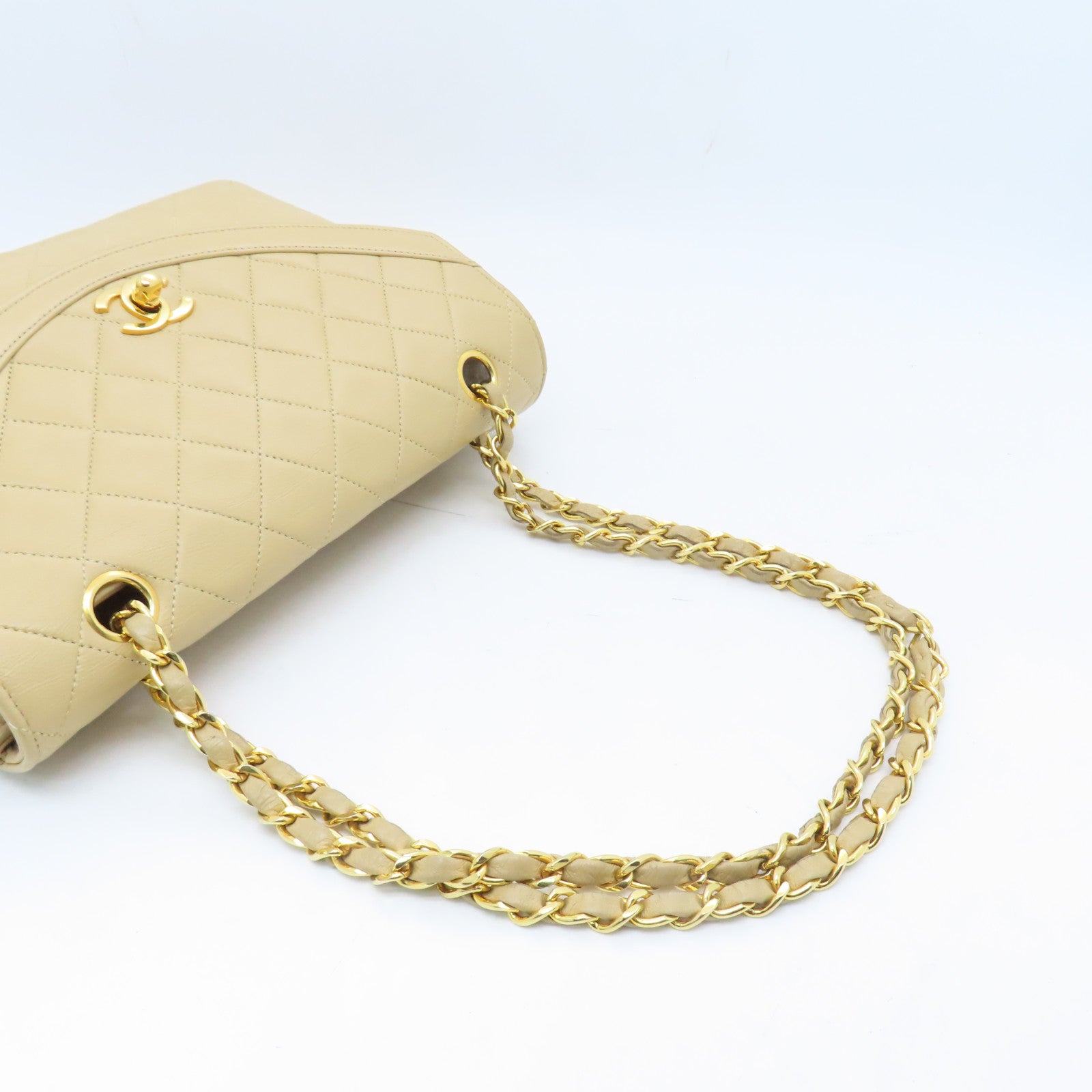 CHANEL Diamond Sheepskin Leather Chain Shoulder Bag Gold Buckle Chain Belt Shoulder Bag Beige