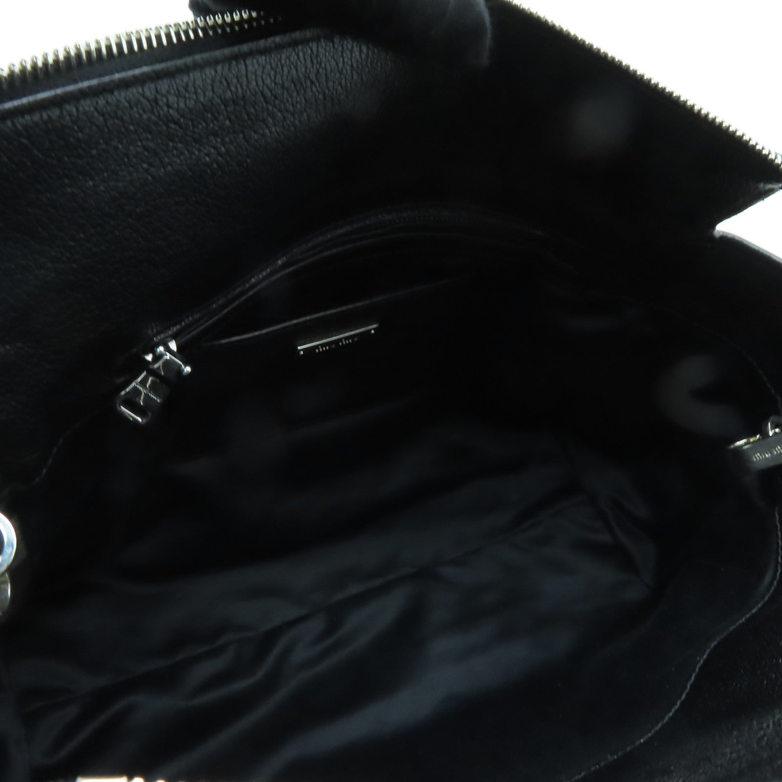 Miu Miu 牛皮皮革2way Shoulder Bag銀扣手挽肩背兩用袋黒色