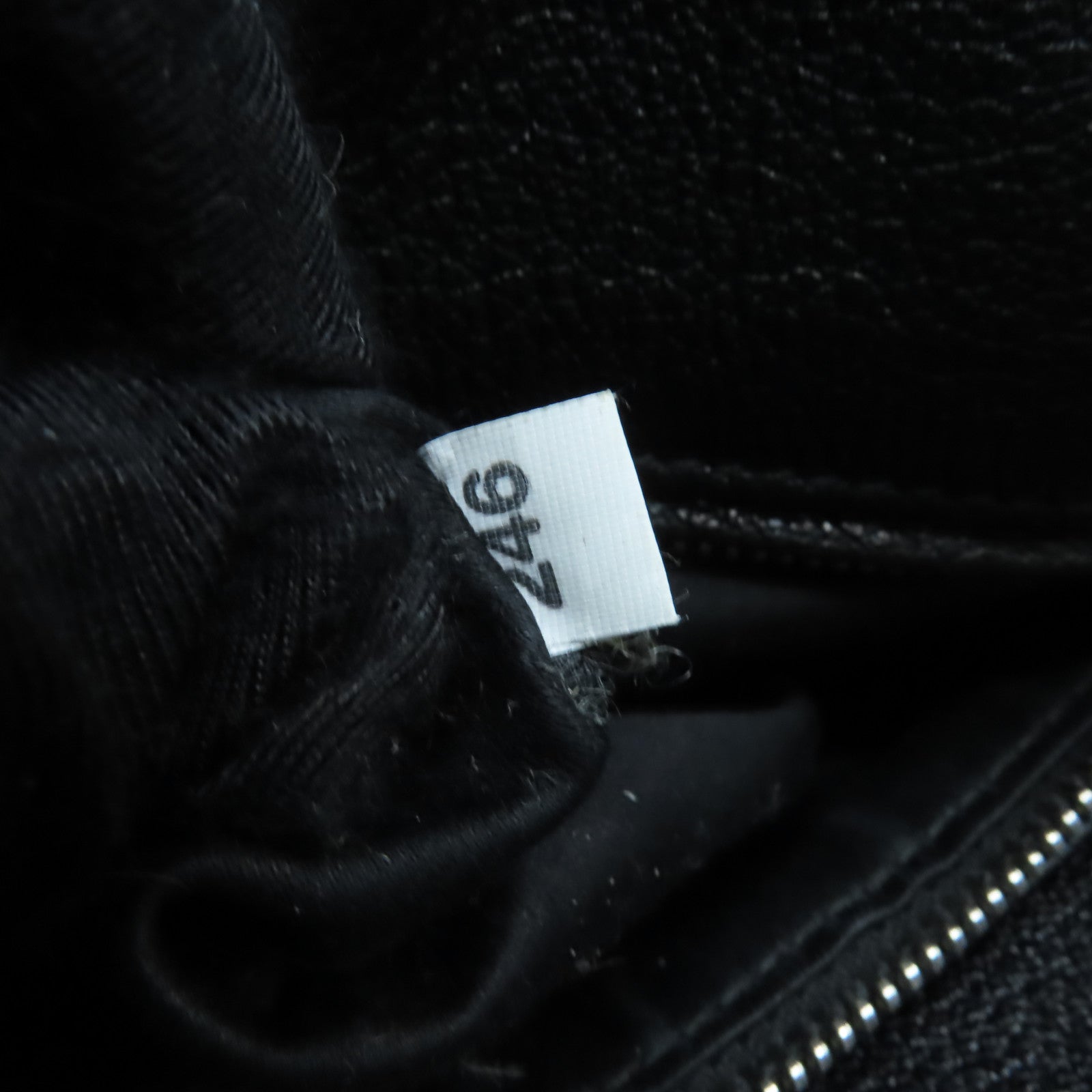 Miu Miu 牛皮皮革2way Shoulder Bag銀扣手挽肩背兩用袋黒色