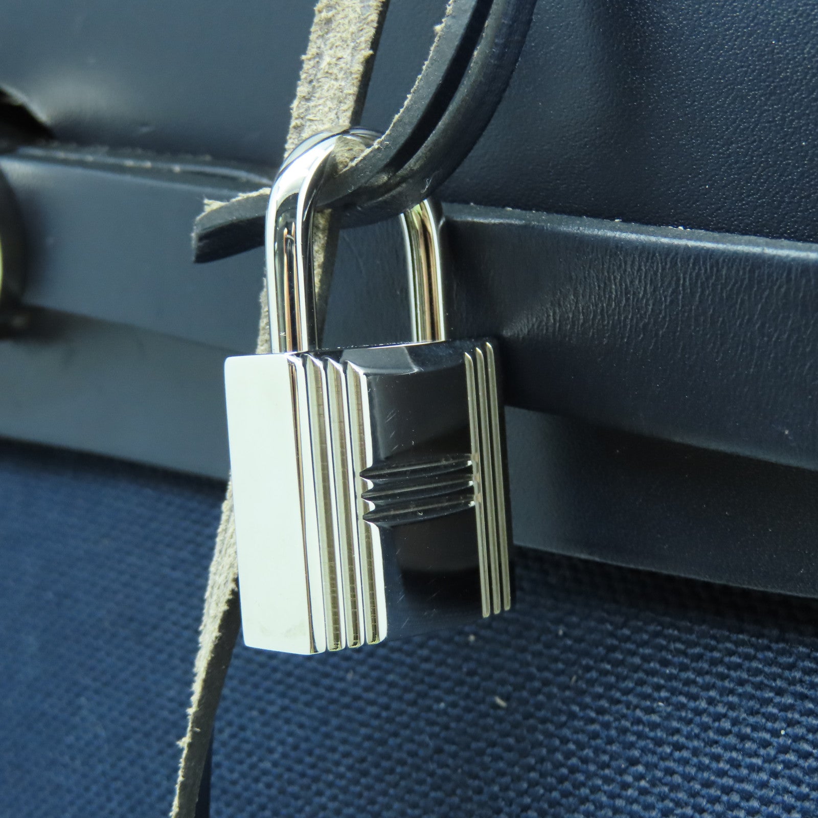 HERMES 帆布Herbag PM银扣手挽肩背两用袋深蓝色