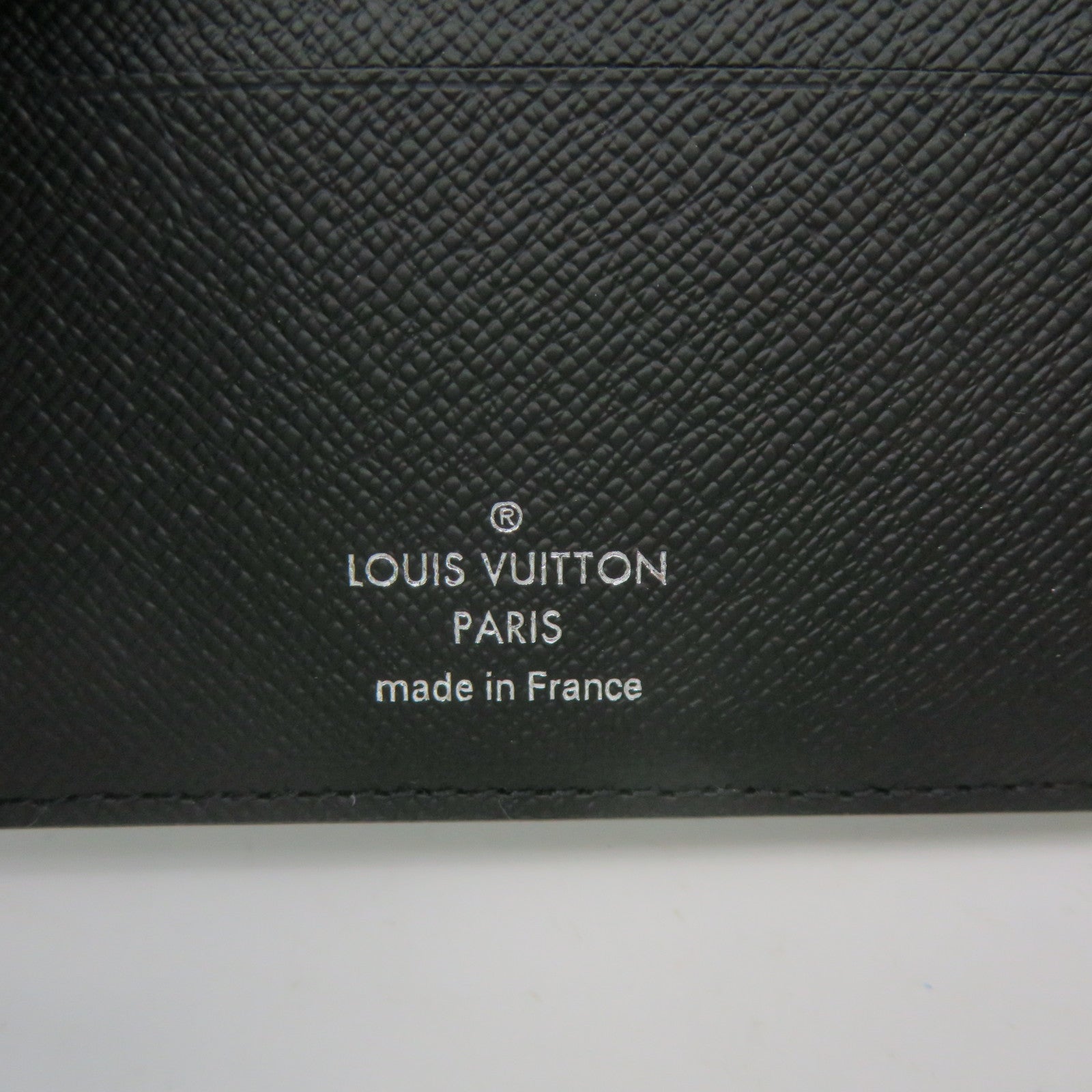LOUIS VUITTON Monogram Eclipse Multiple Wallet Short Wallet黑色