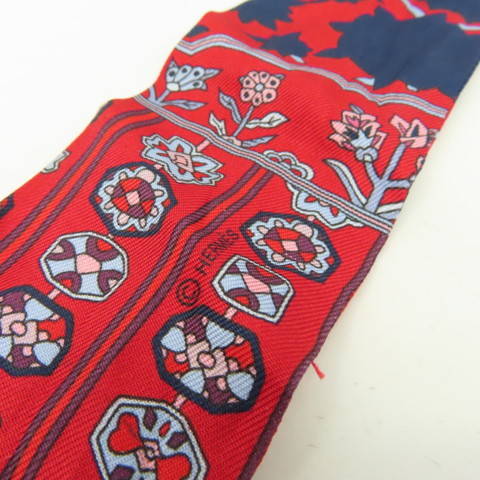 HERMES 【激減優惠】絲質Twilly Scarf絲巾紅色/彩色