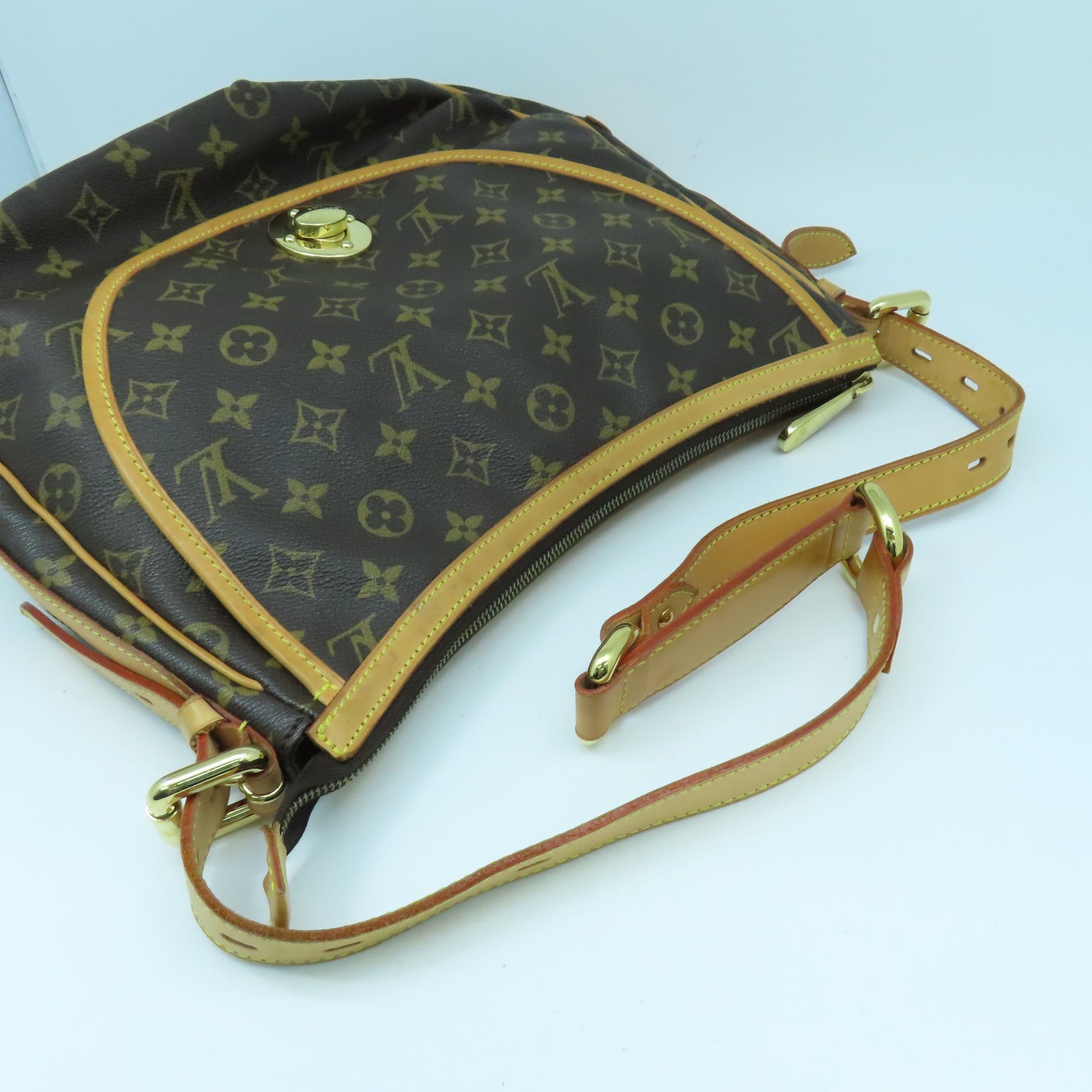 LOUIS VUITTON Monogram Tulum GM金扣肩背袋啡色