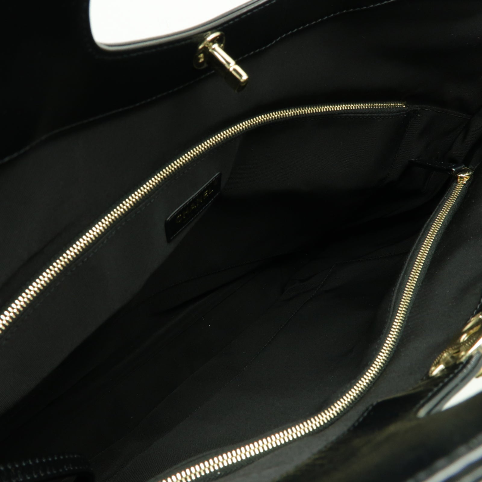 CHANEL 菱格Aged Calf皮革Shoulder Bag金扣手挽肩背兩用袋黒色