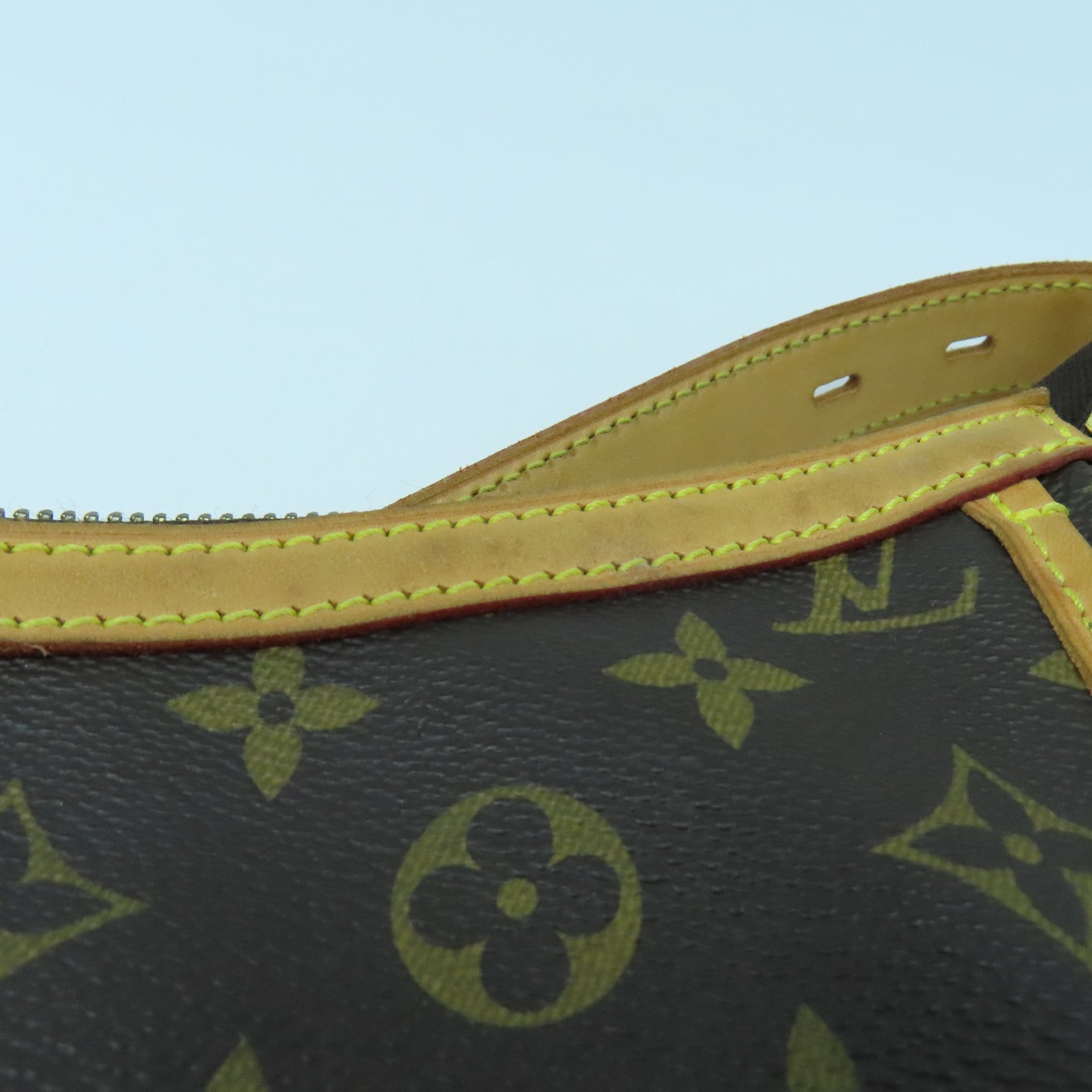 LOUIS VUITTON Monogram Tulum GM金扣肩背袋啡色