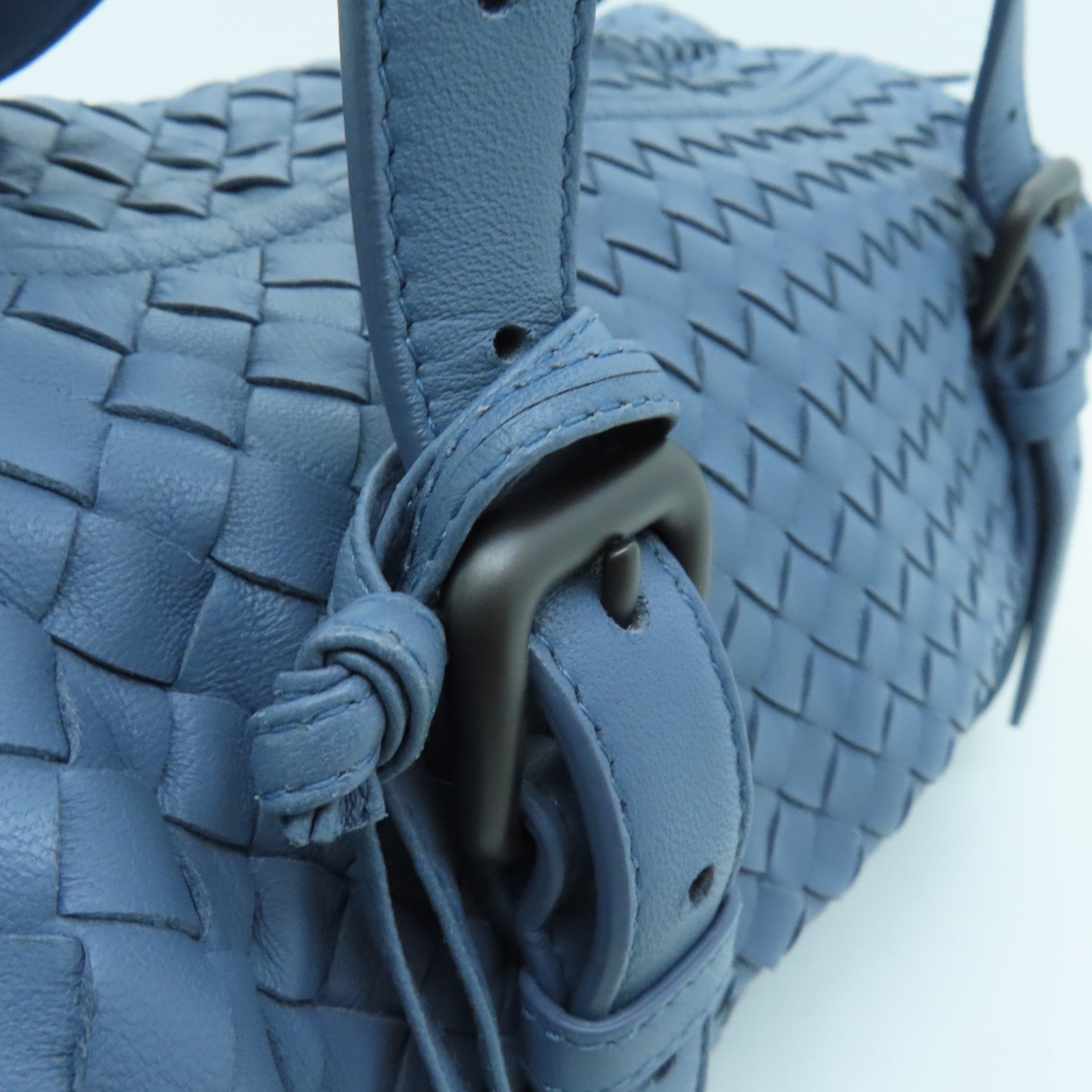 BOTTEGA VENETA Textured Leather Shoulder Bag Blue