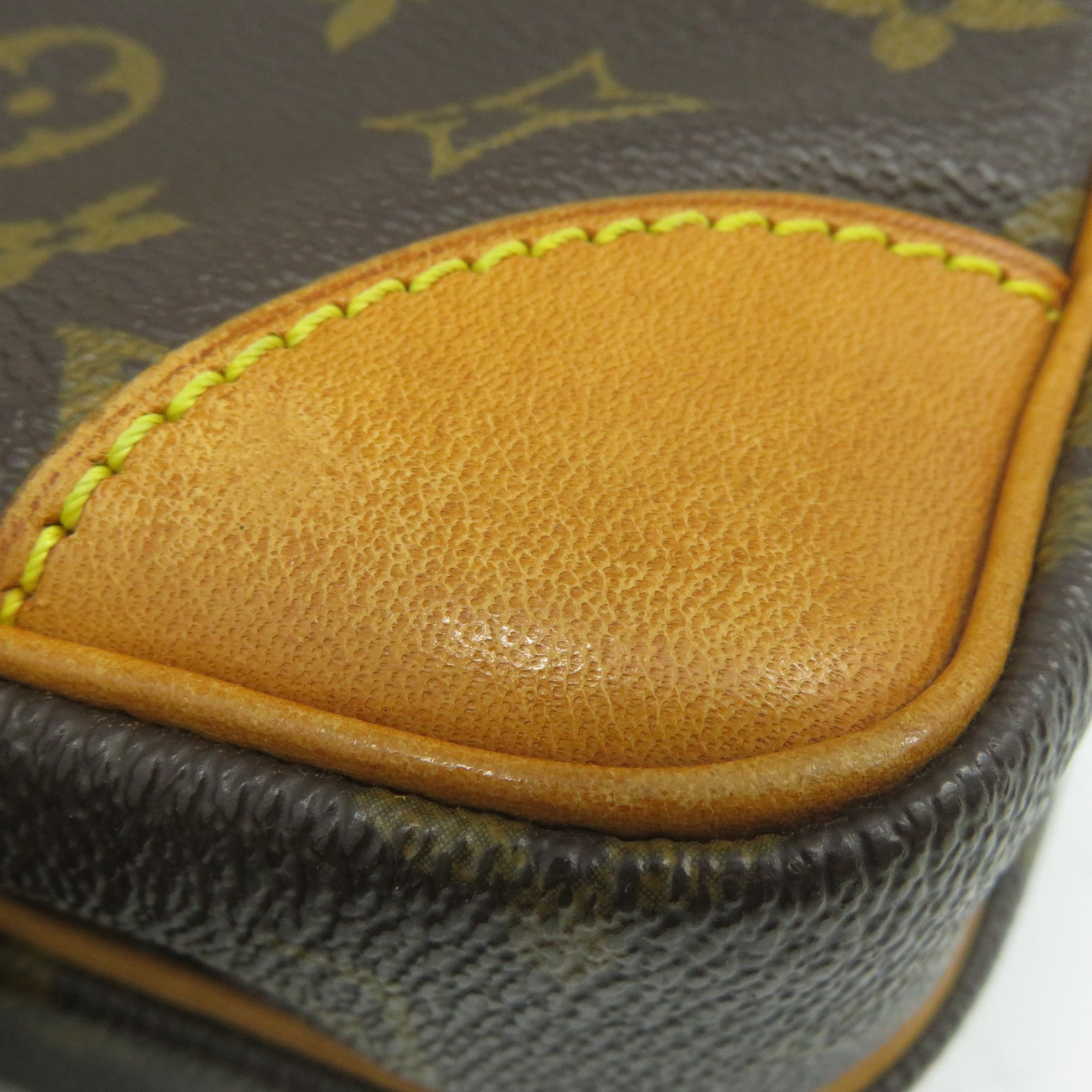 LOUIS VUITTON Monogram Amazon金扣肩背袋啡色