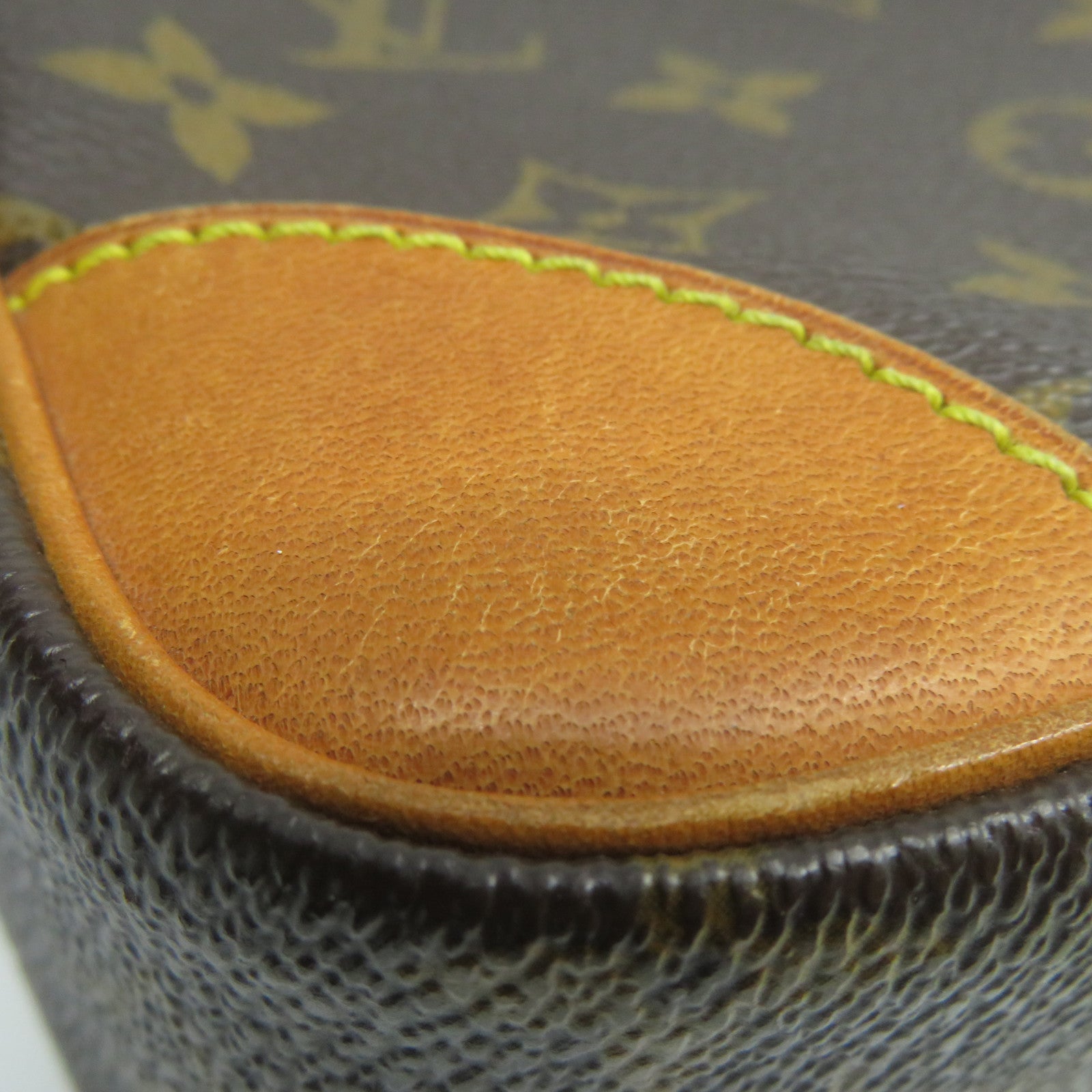LOUIS VUITTON Monogram Amazon金扣肩背袋啡色