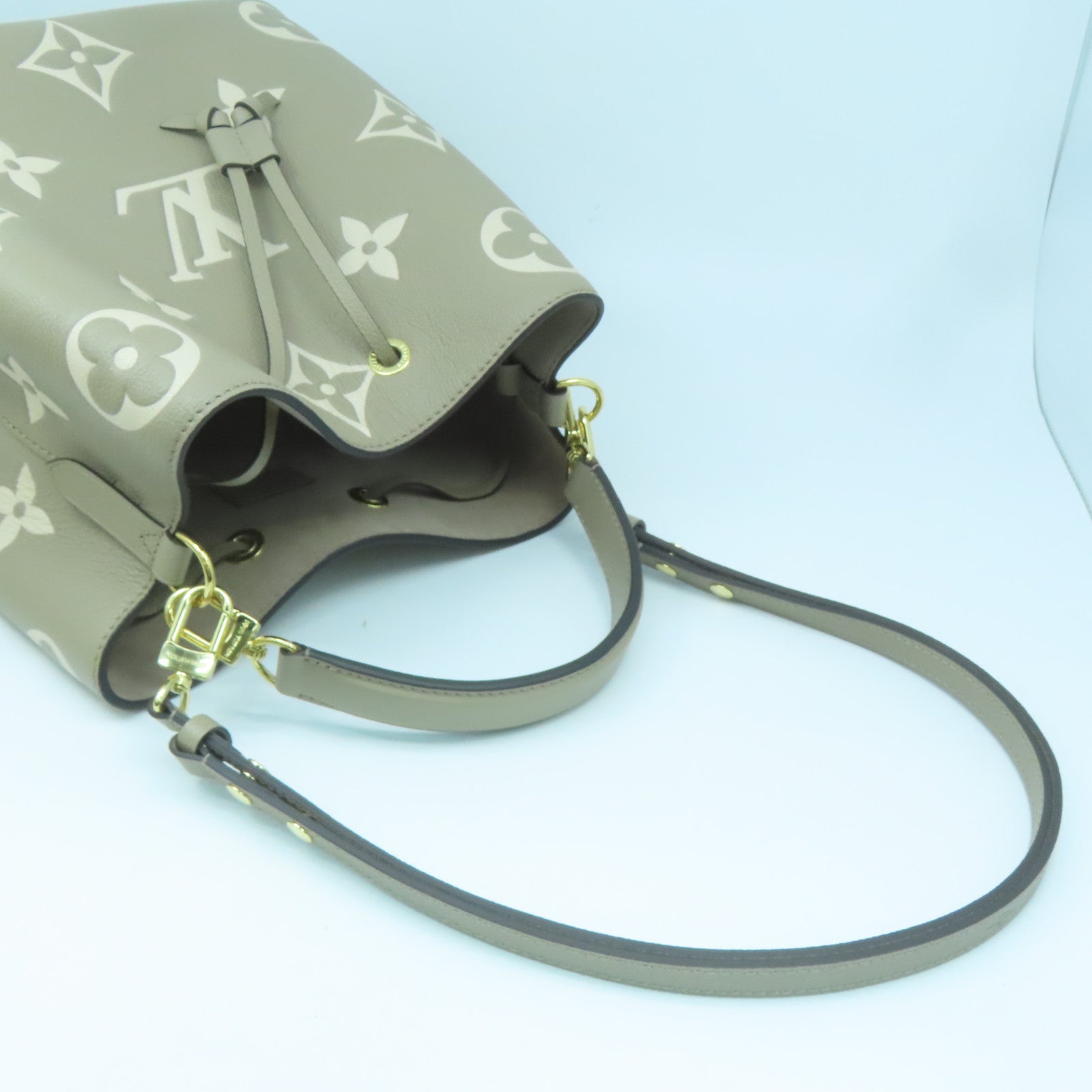 LOUIS VUITTON Monogram Empreinte Neonoe MM Handle Shoulder Bag Beige