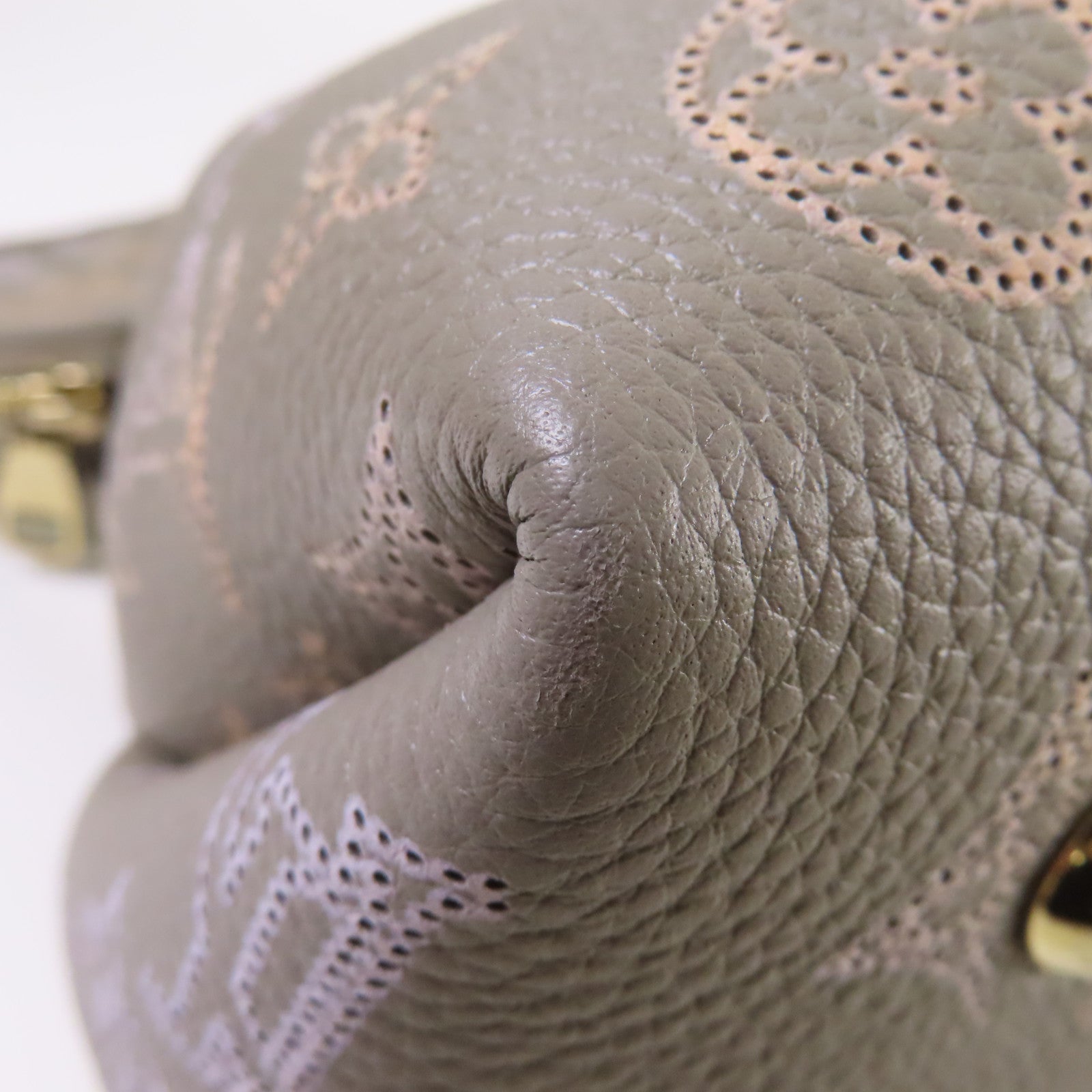 LOUIS VUITTON Mahina Flight Mode Bella 2Way Shoulder Bag手挽肩背兩用袋灰色