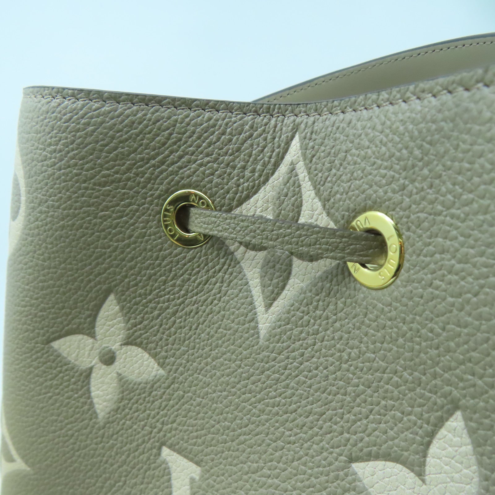LOUIS VUITTON Monogram Empreinte Neonoe MM Handle Shoulder Bag Beige