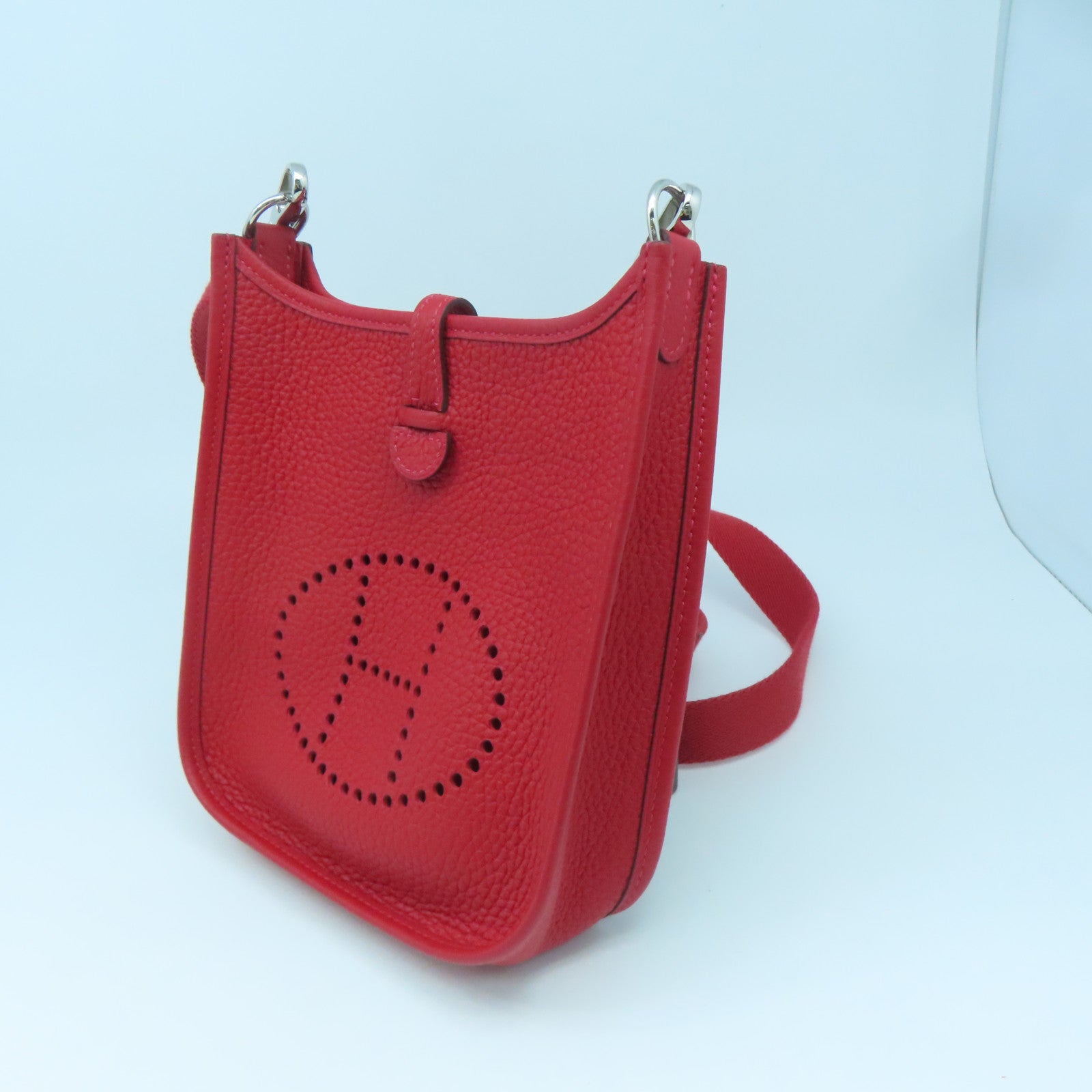 HERMES Clemence皮革Evelyne TPM银扣肩背袋红色