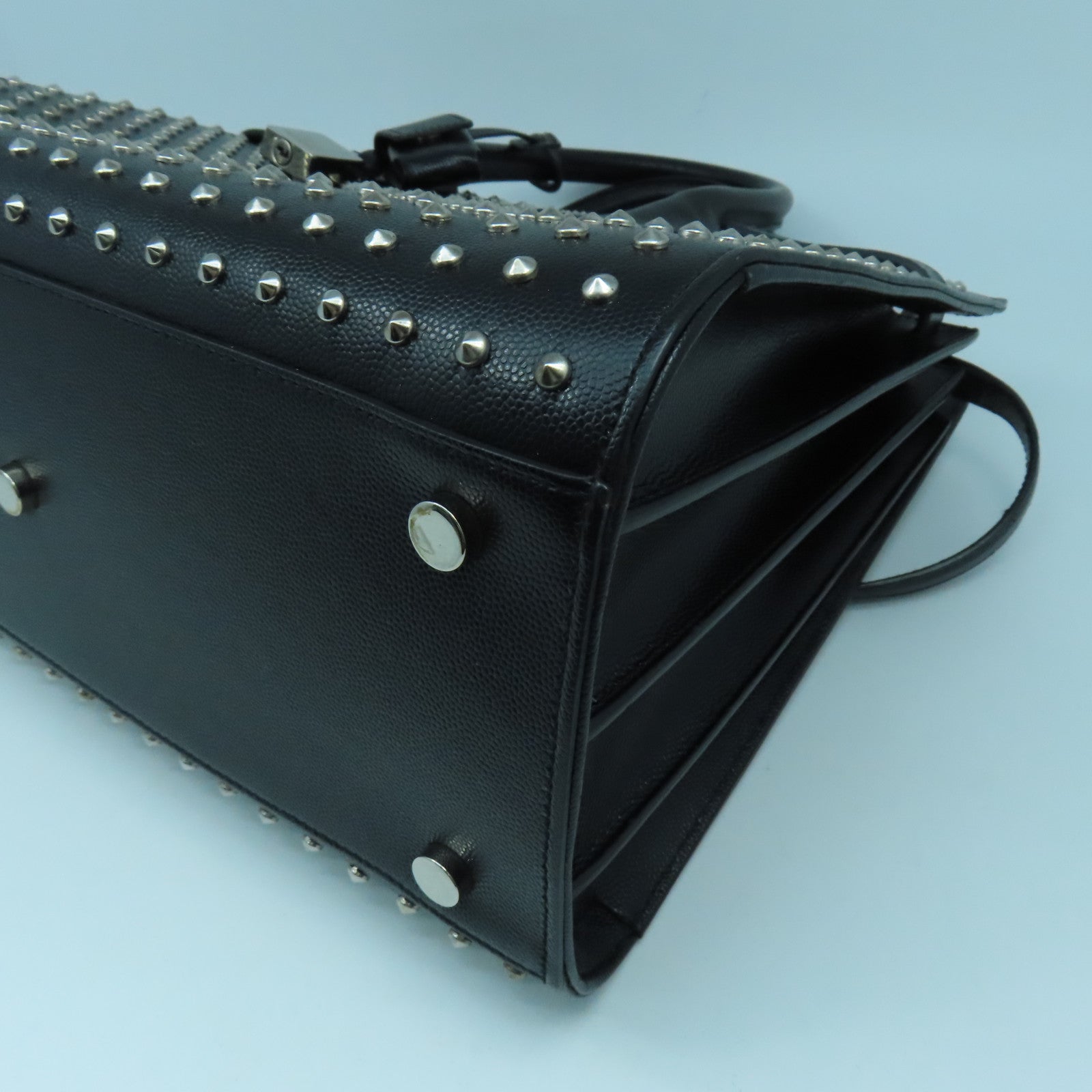 SAINT LAURENT 牛皮皮革Studs Sac de Jour Bag銀扣手挽肩背兩用袋黑色