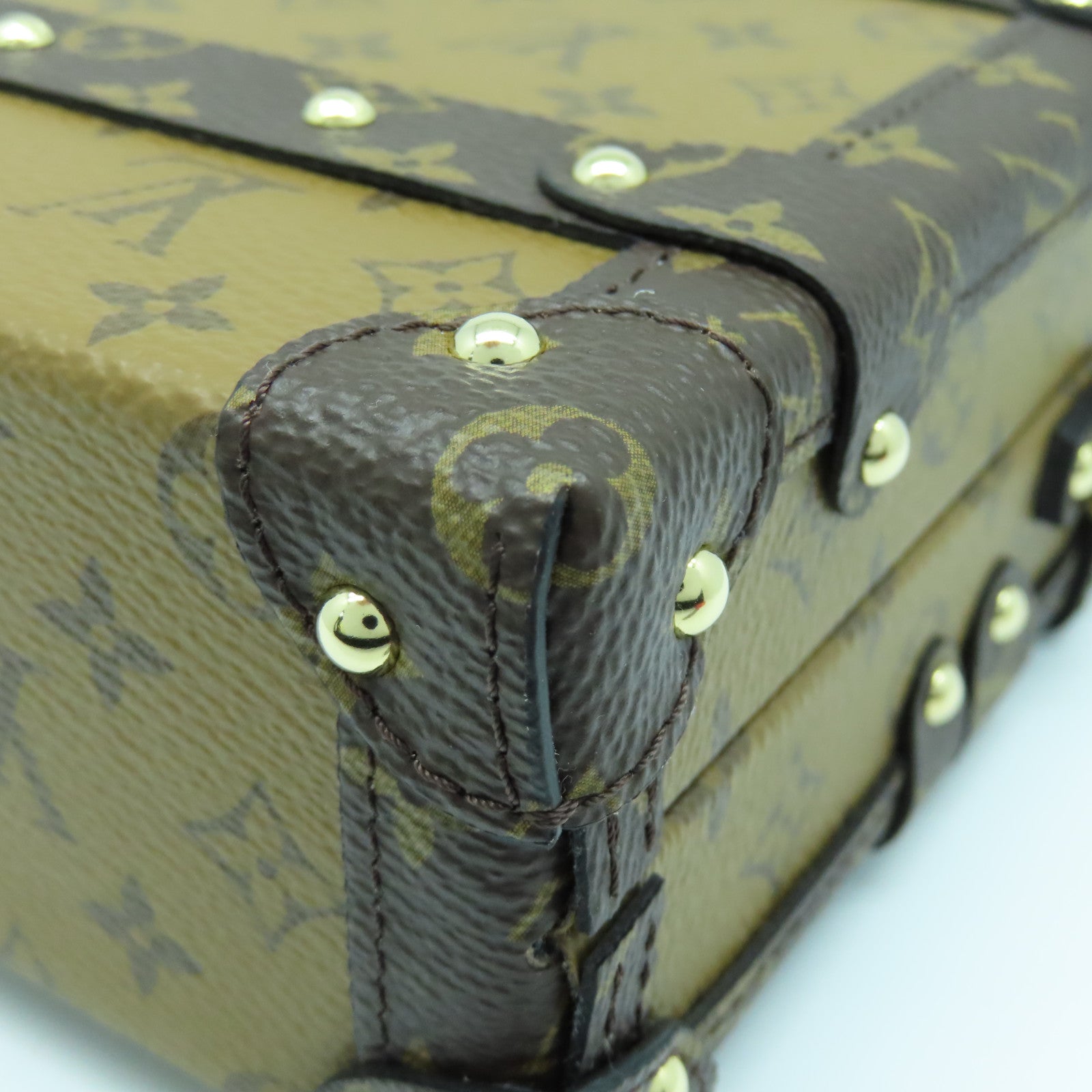 LOUIS VUITTON Monogram Reverse Petite Malle Gold Buckle Shoulder Bag Brown