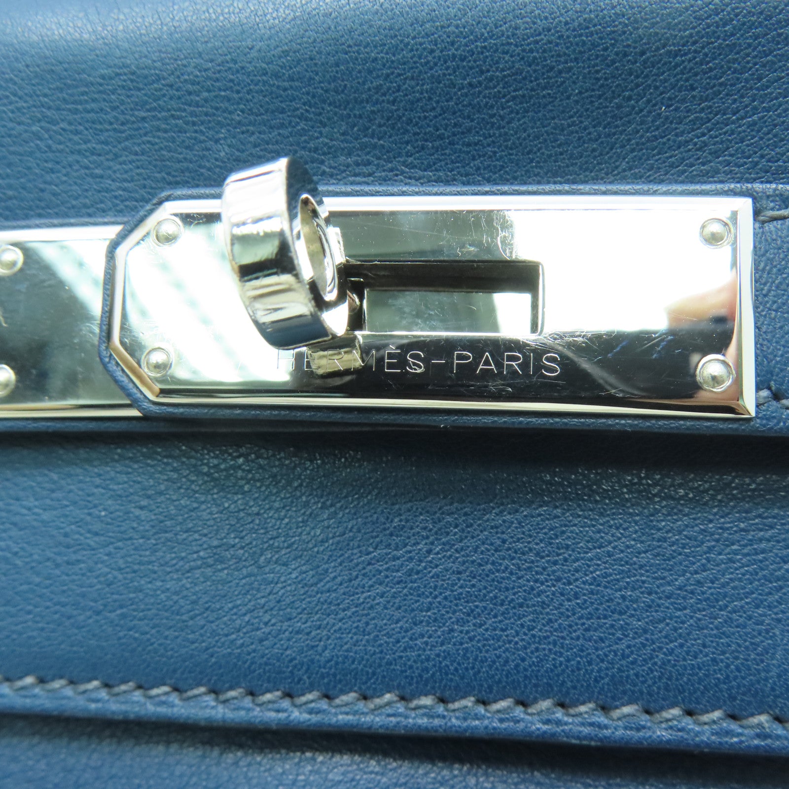 HERMES Swift leather Kelly 32 silver buckle handle shoulder bag dark blue