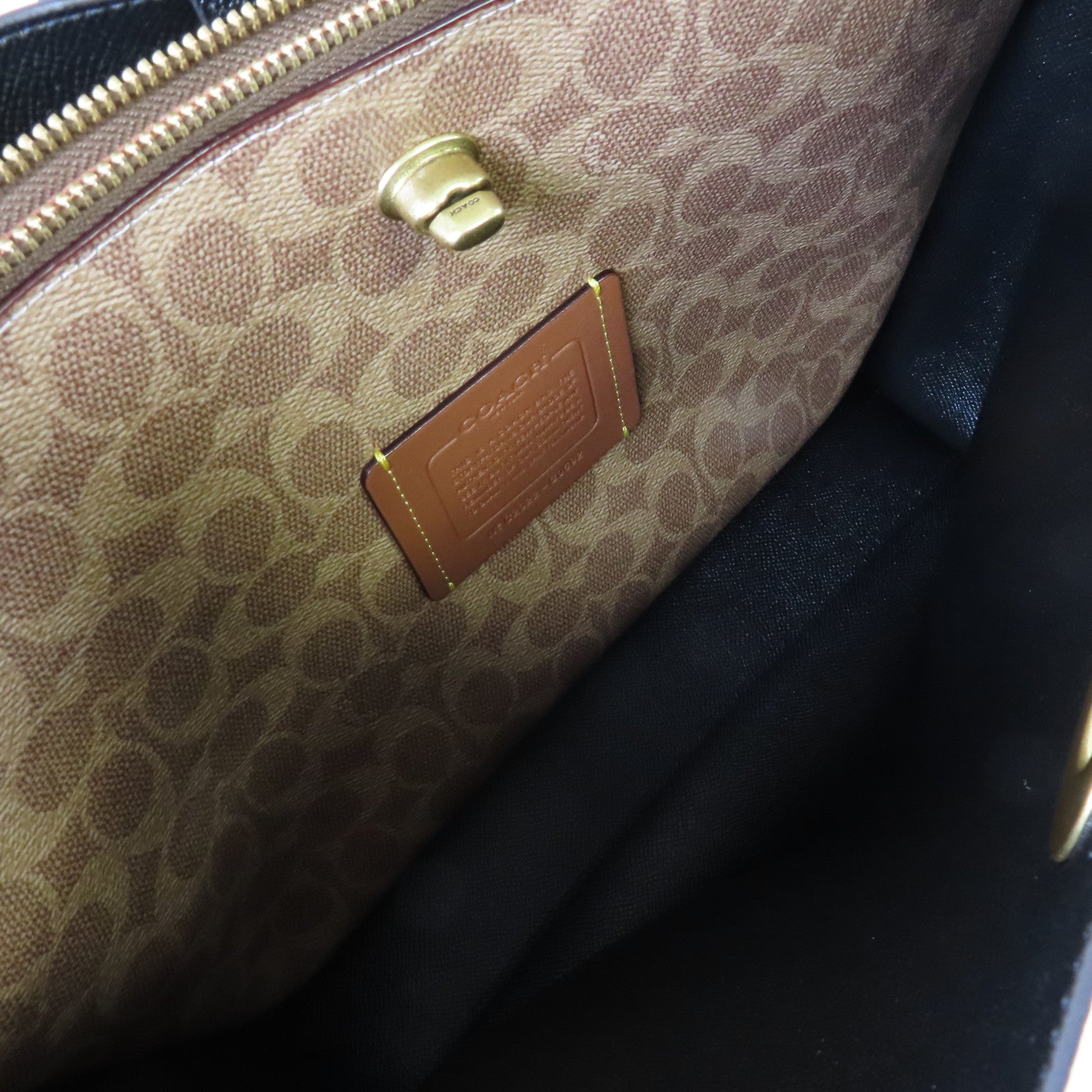 COACH 牛皮皮革Shoulder Bag金扣肩背袋啡色