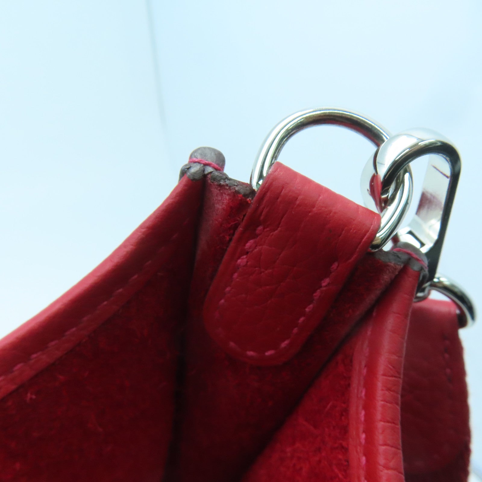 HERMES Clemence皮革Evelyne TPM银扣肩背袋红色