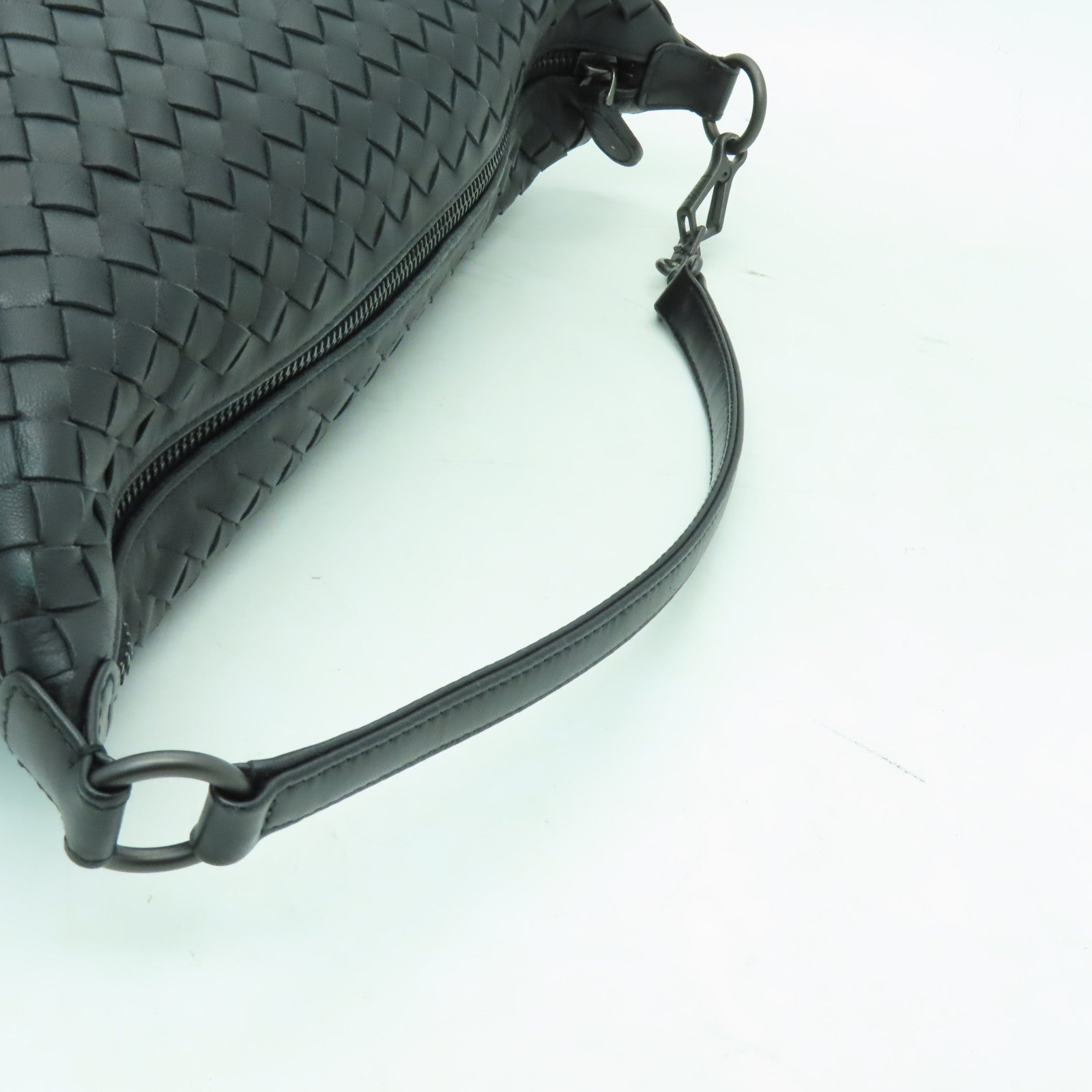 BOTTEGA VENETA 牛皮皮革Shoulder Bag黑扣手挽袋黑色