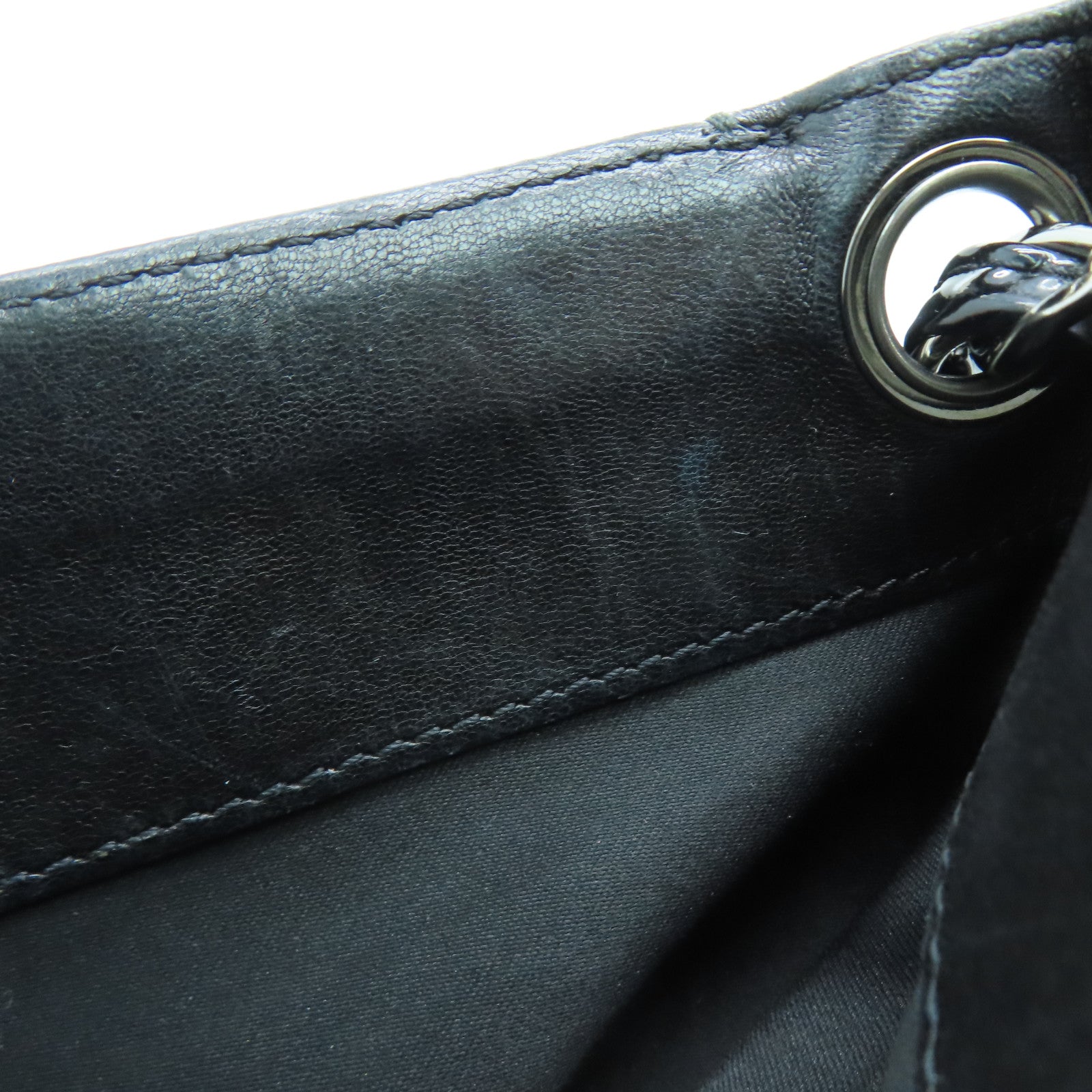 CHANEL 漆皮皮革Chain Shoulder Bag銀扣鏈帶肩背袋黑色