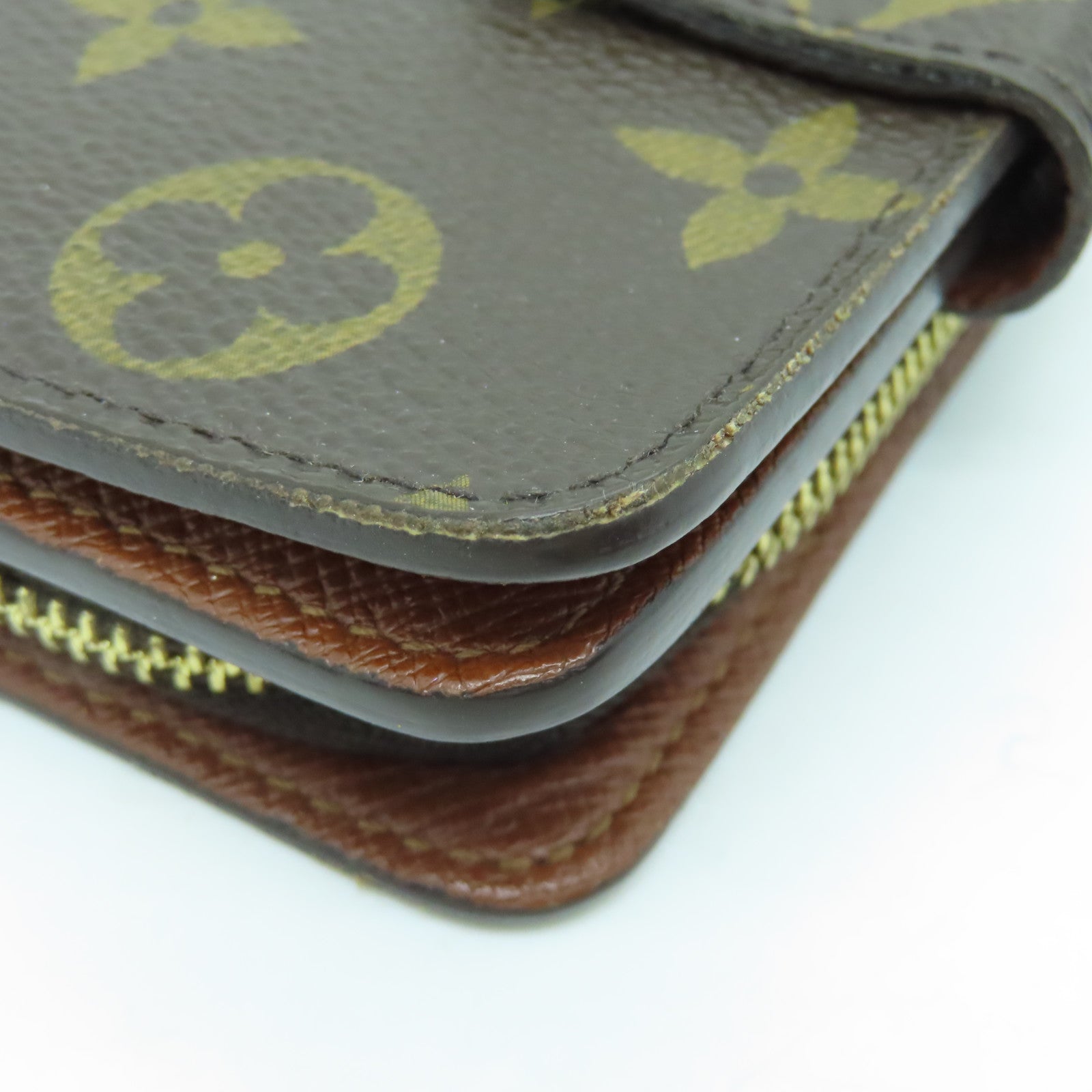 LOUIS VUITTON Monogram Wallet Gold Buckle Wallet Brown