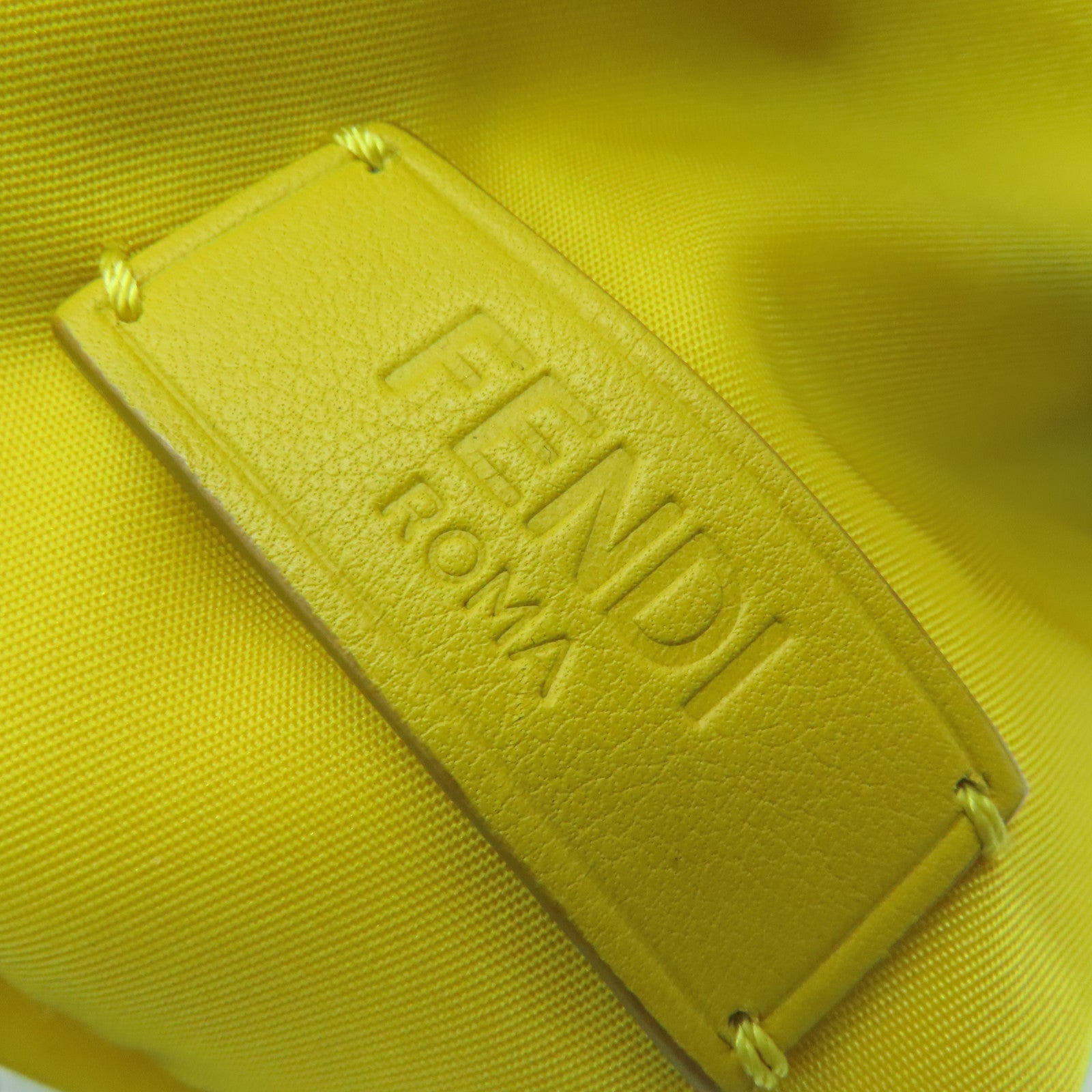 FENDI 尼龙Backpack银扣背包黄色