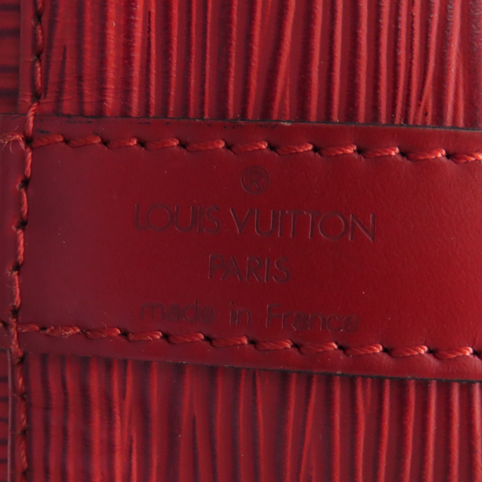LOUIS VUITTON Epi Noe金扣肩背袋紅色