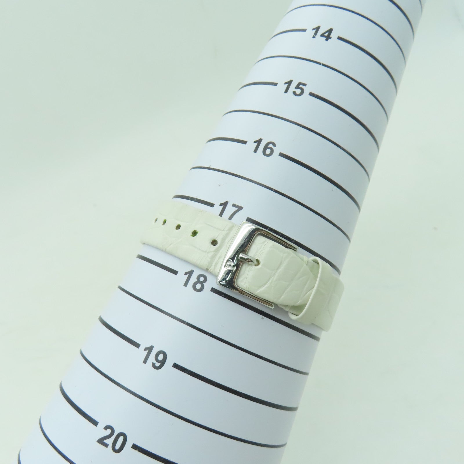 PIAGET Possession皮革帶/18K白金手錶石英機芯銀色