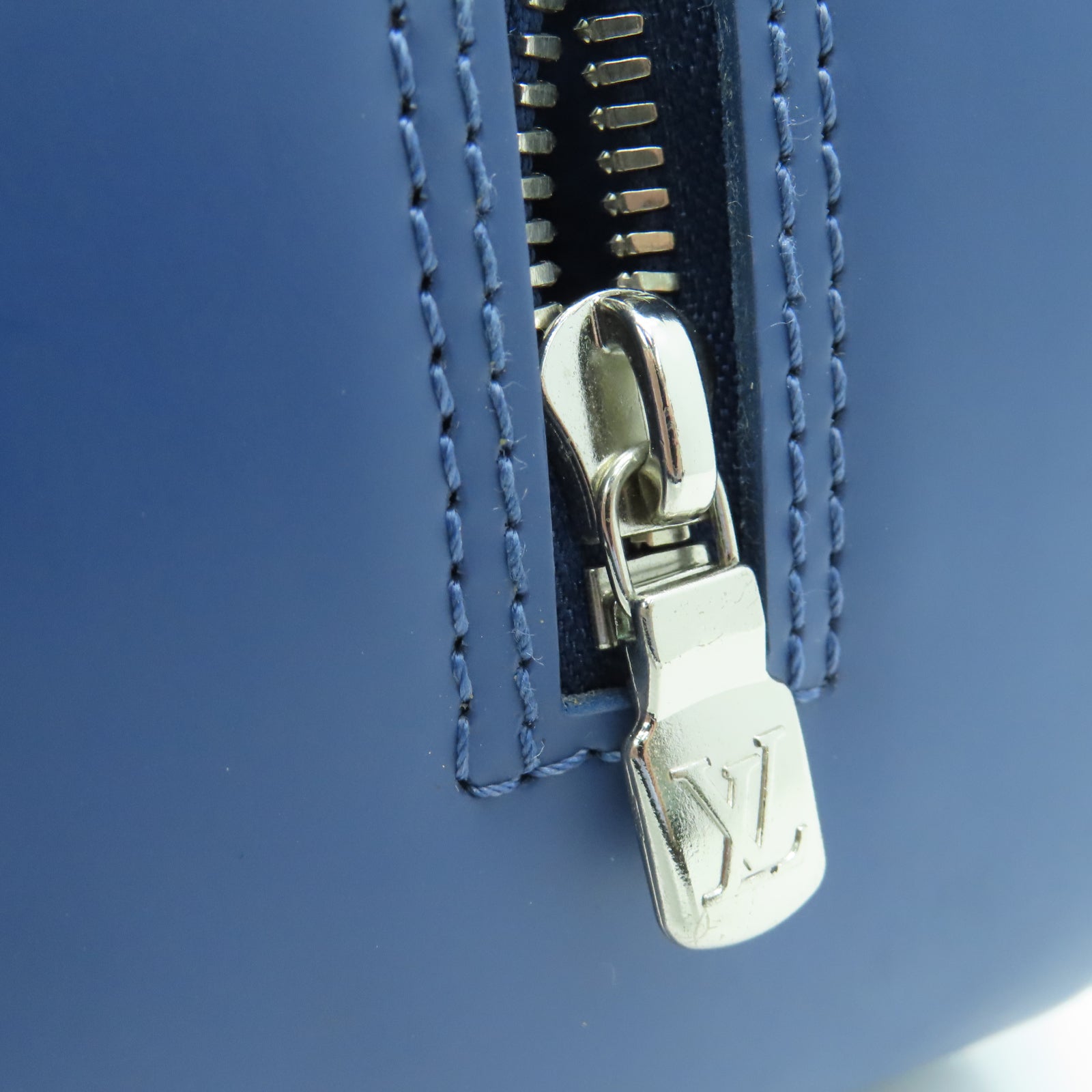 LOUIS VUITTON Epi皮革Jasmine銀扣手挽袋藍色